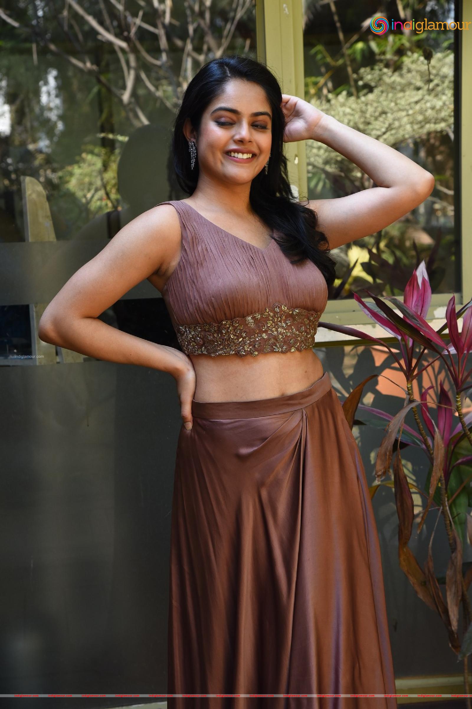 Riddhi Kumar Actress hd photo