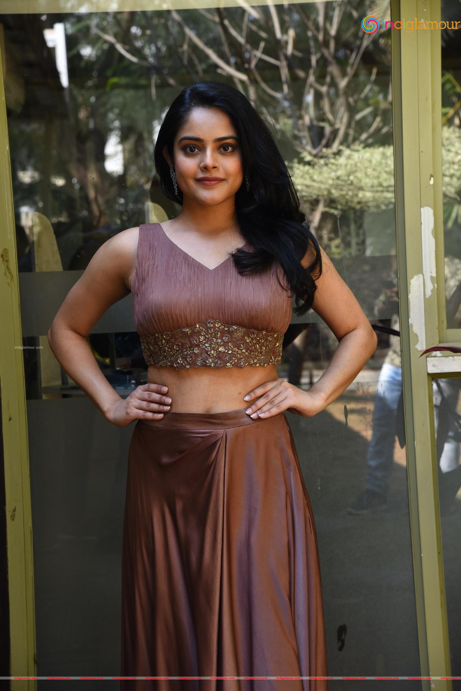 Riddhi Kumar Actress hd photo