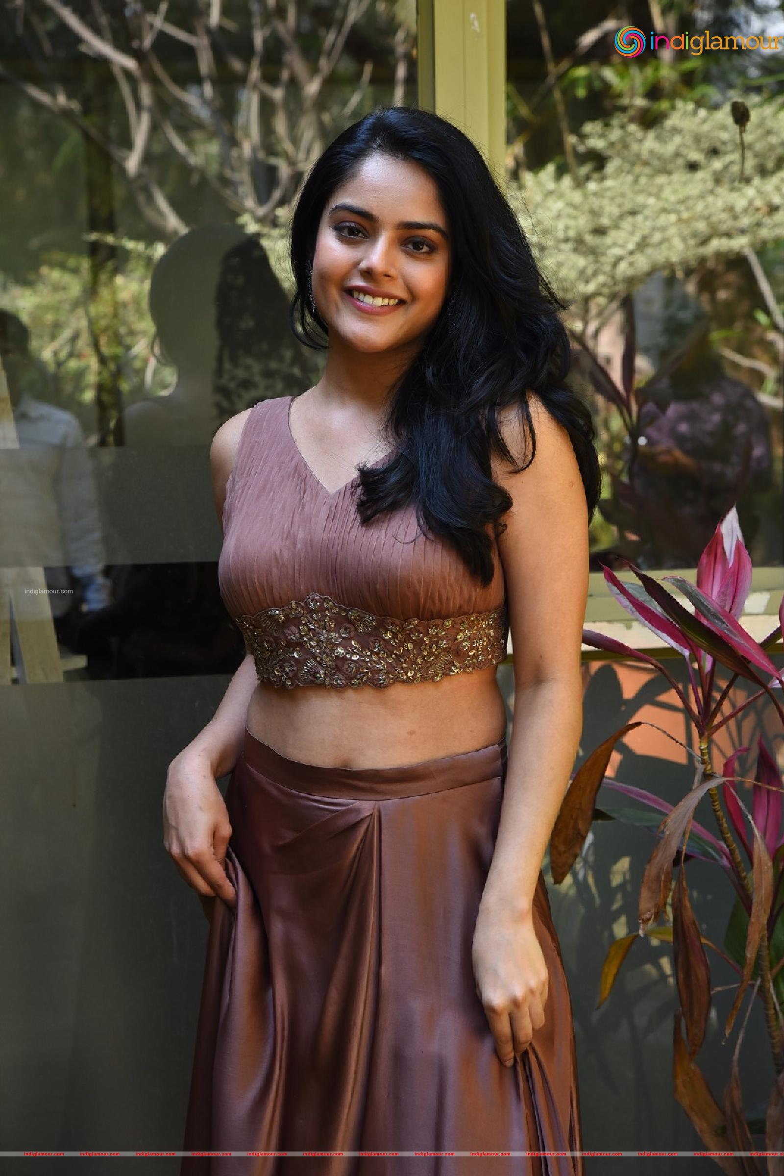 Riddhi Kumar Actress hd photo