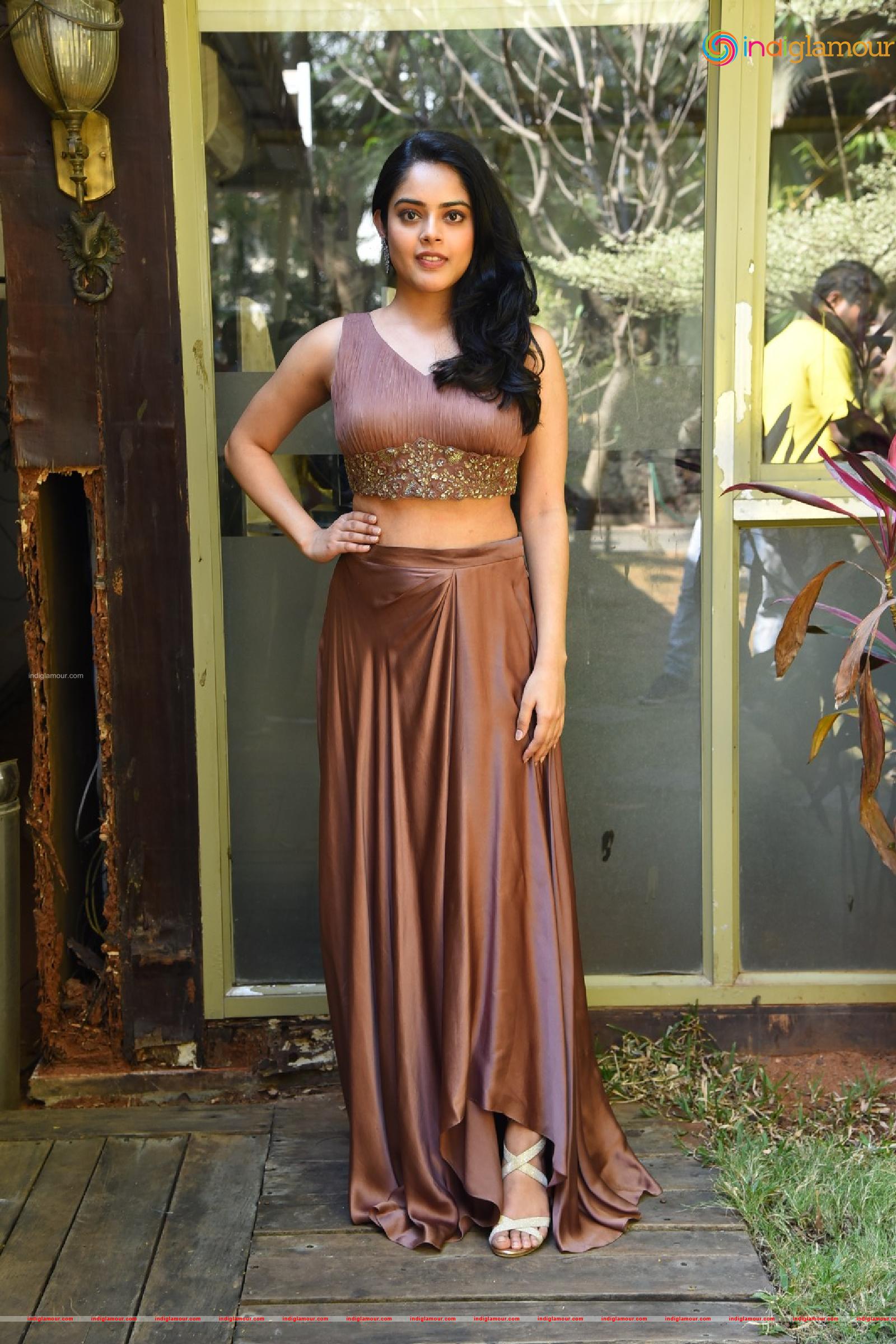 Riddhi Kumar Actress hd photo