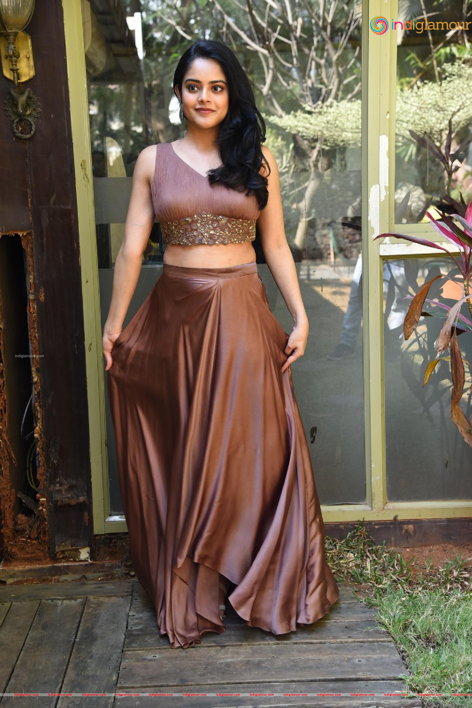 Riddhi Kumar Actress hd photo