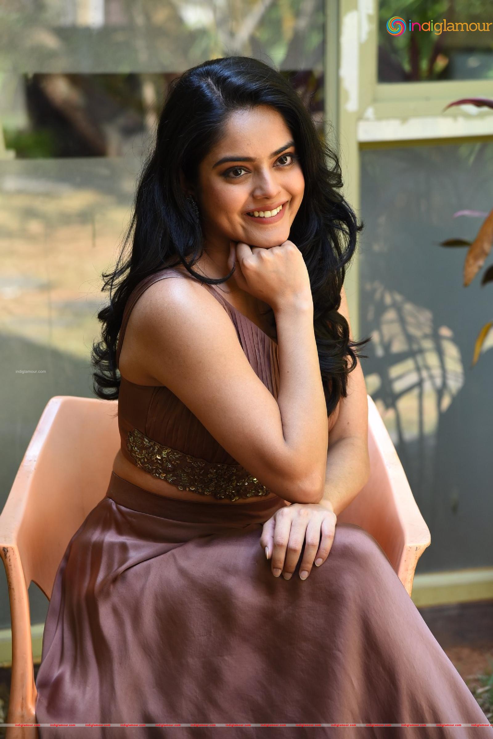 Riddhi Kumar Actress hd photo