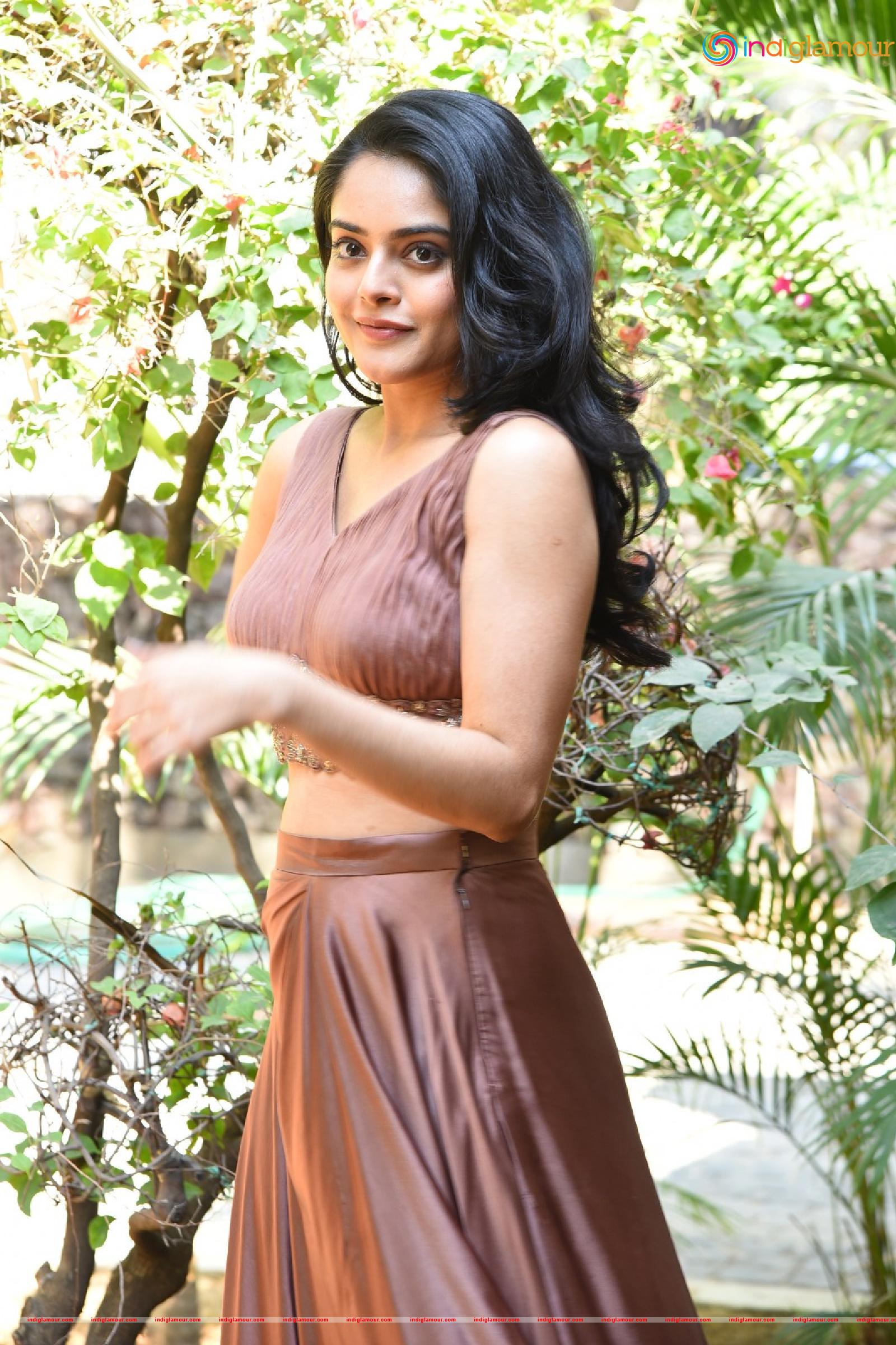 Riddhi Kumar Actress hd photo