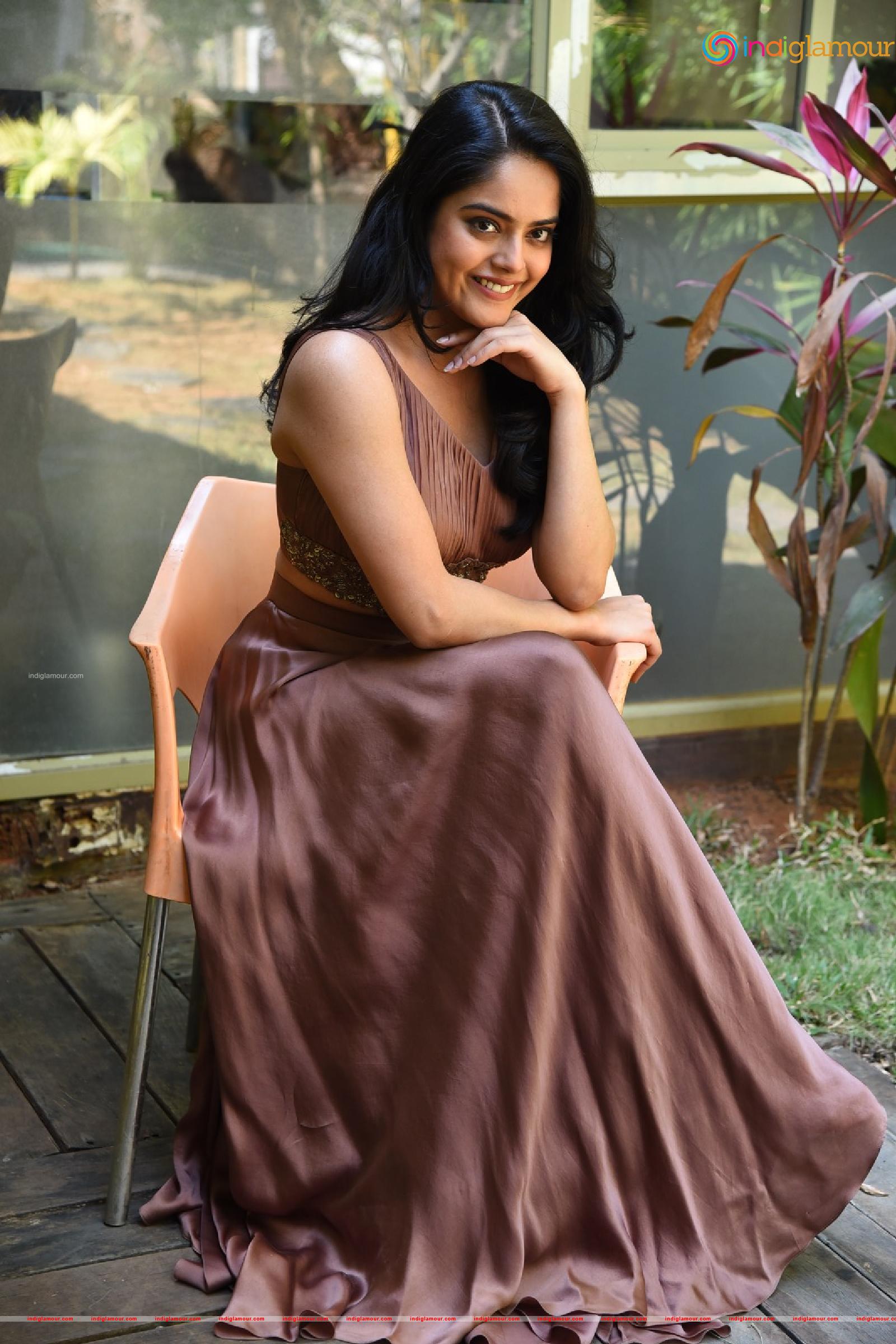 Riddhi Kumar Actress hd photo