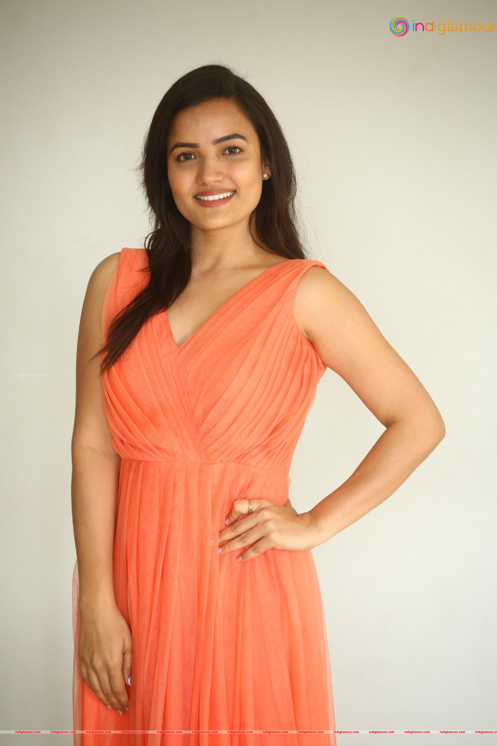 Siri Hanmanth Actress hd photo