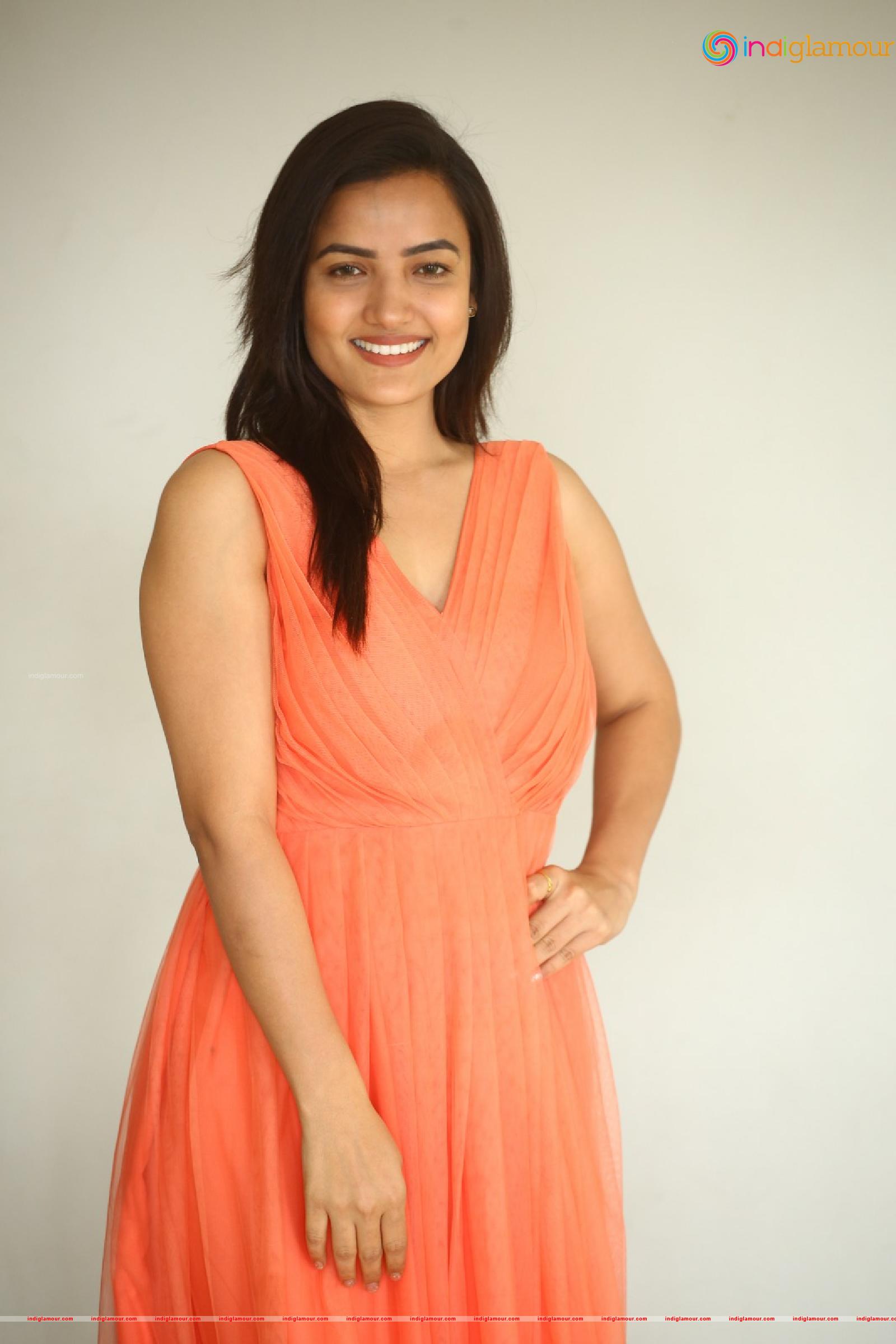 Siri Hanmanth Actress hd photo
