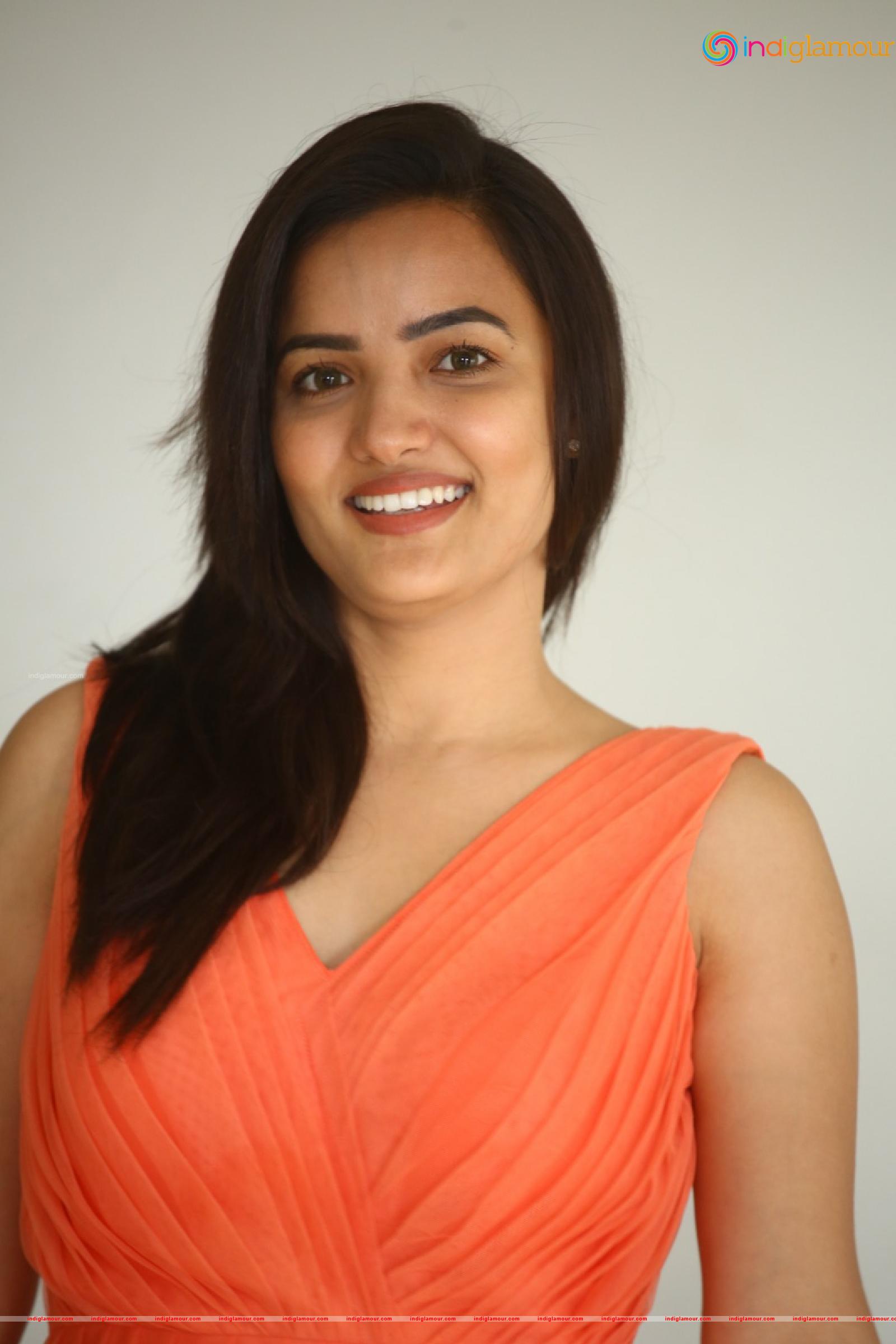 Siri Hanmanth Actress hd photo
