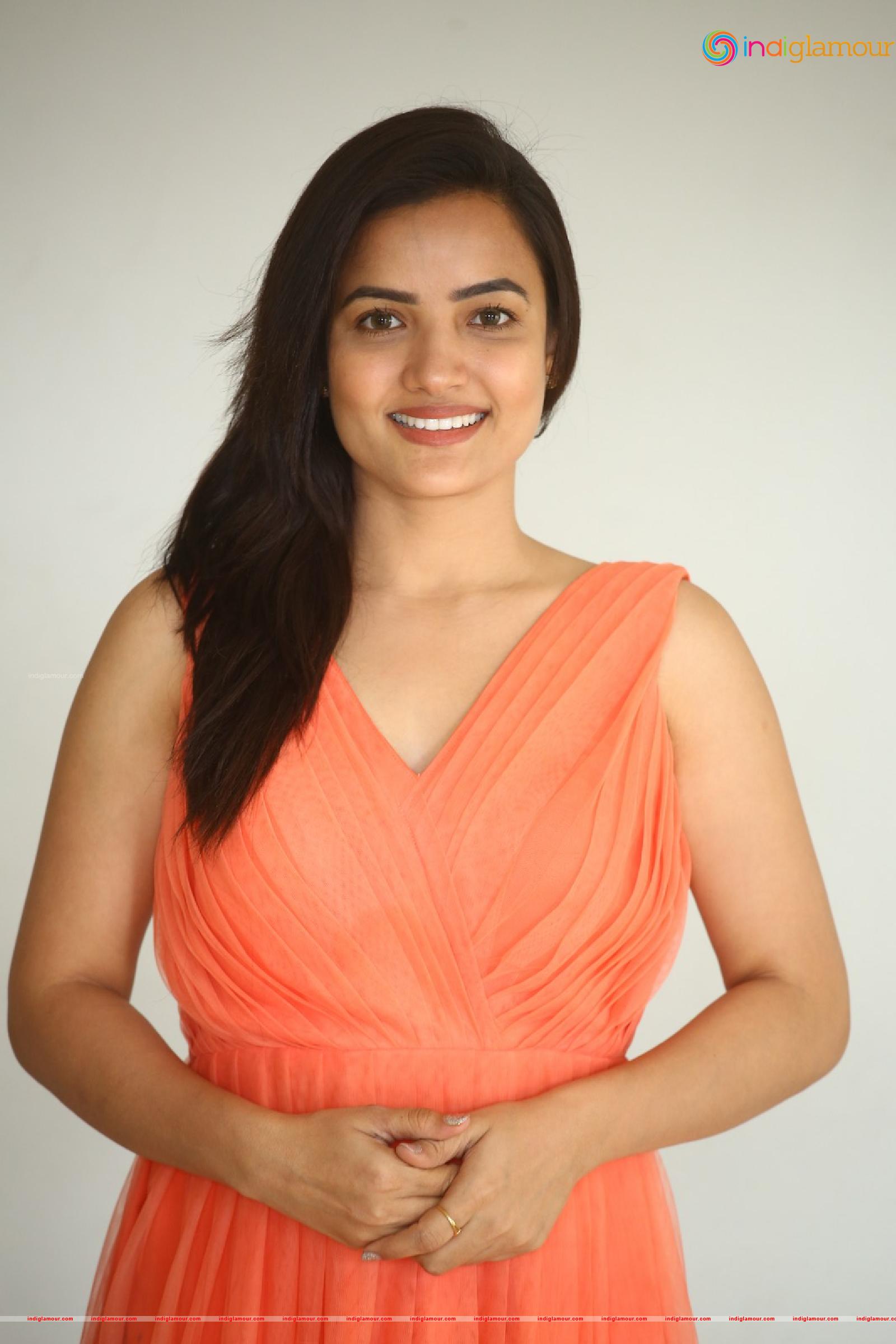 Siri Hanmanth Actress hd photo
