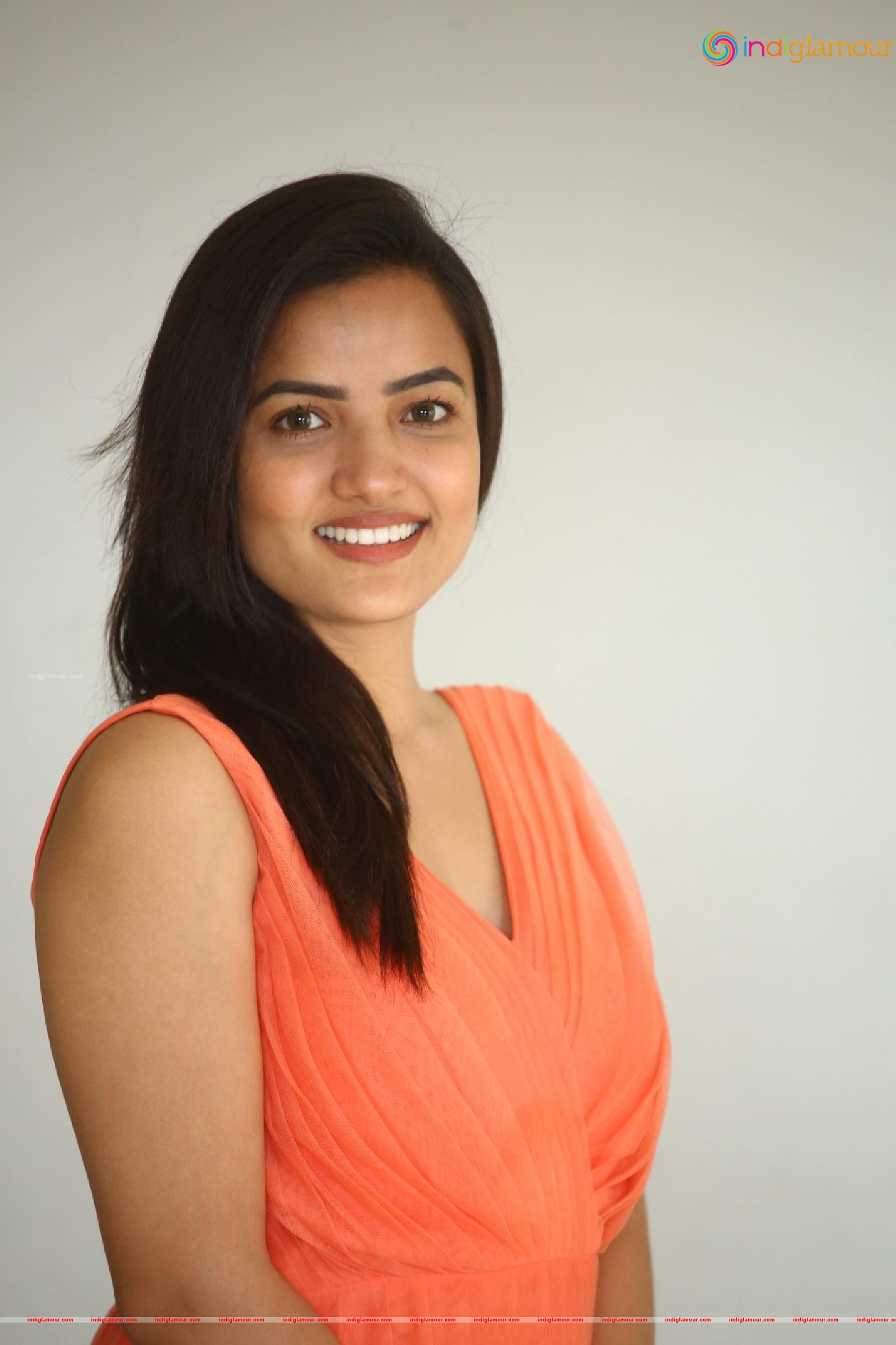 Siri Hanmanth Actress hd photo