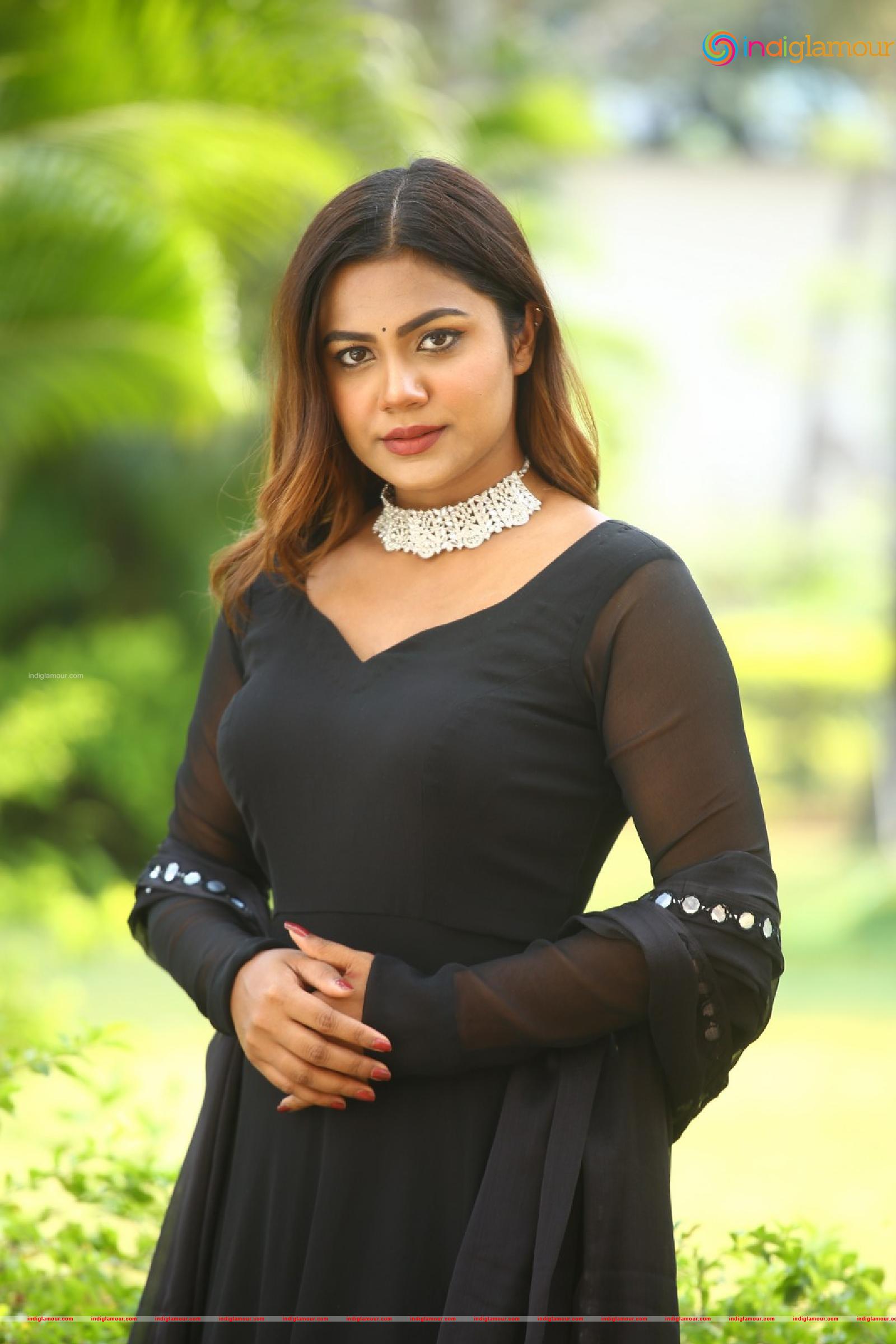 Ritu Sree Actress hd photo