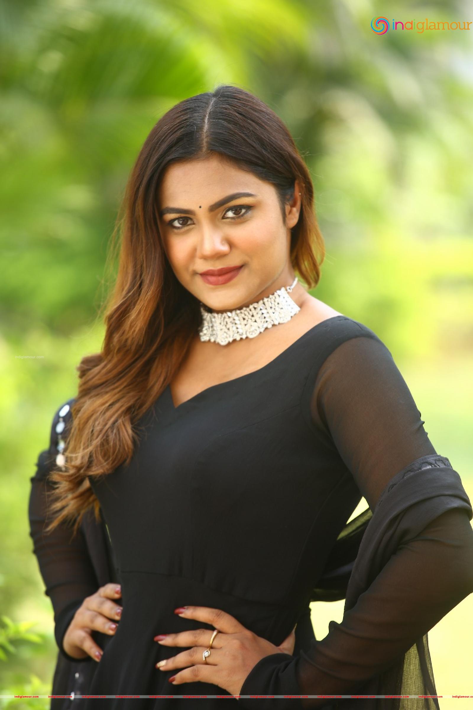 Ritu Sree Actress hd photo