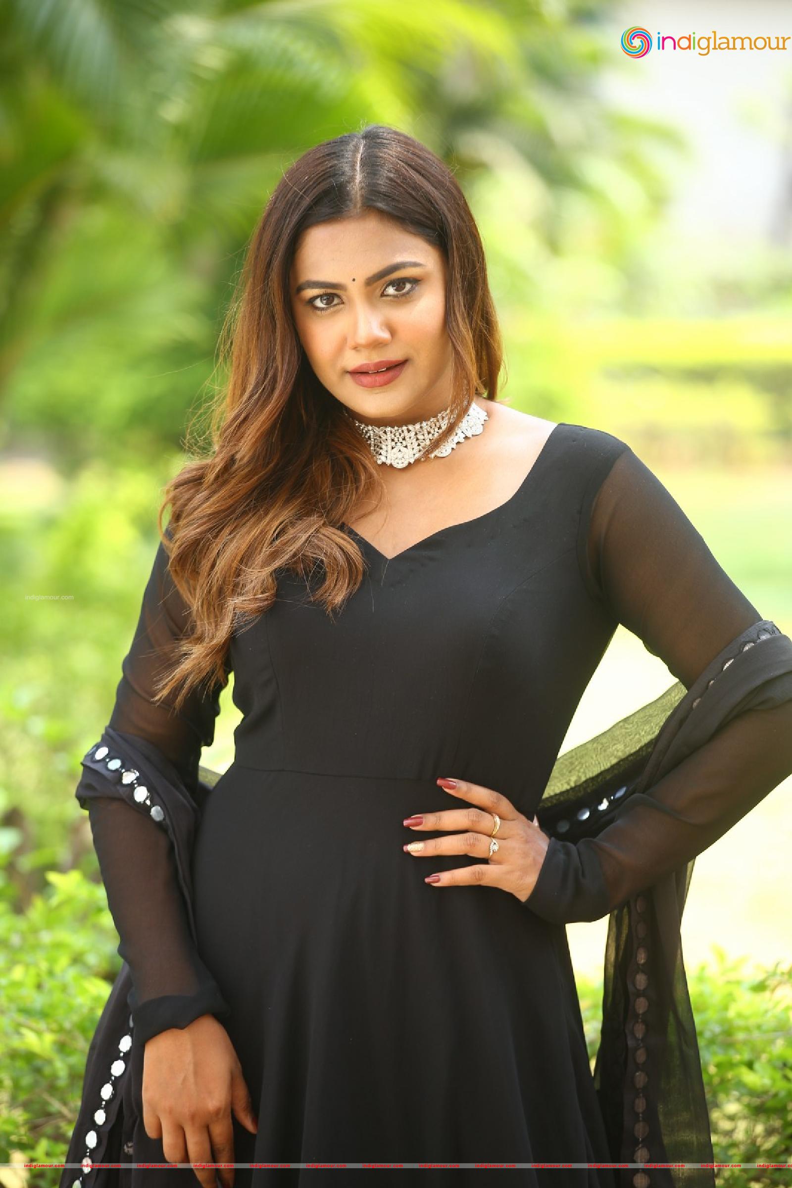Ritu Sree Actress hd photo