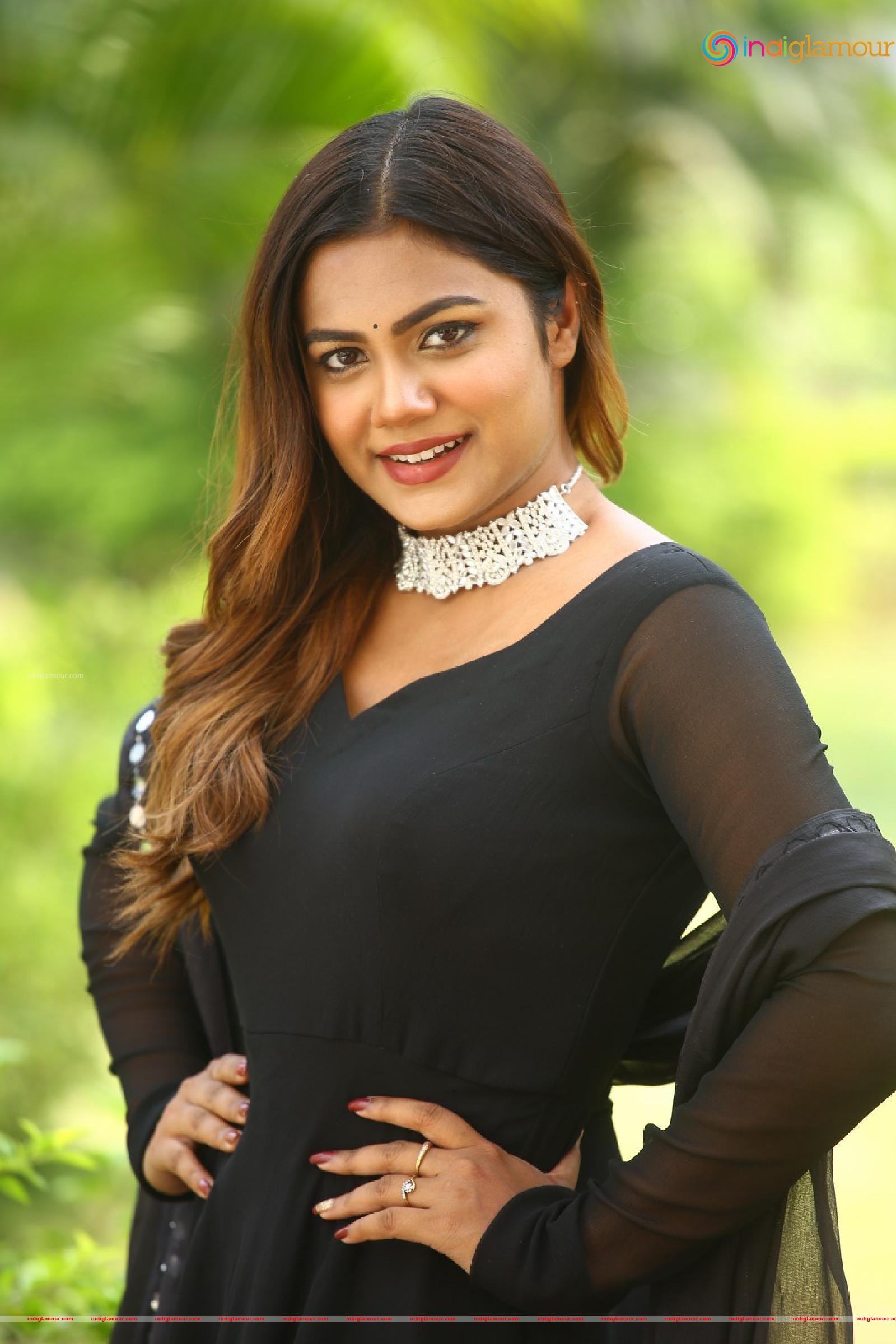 Ritu Sree Actress hd photo
