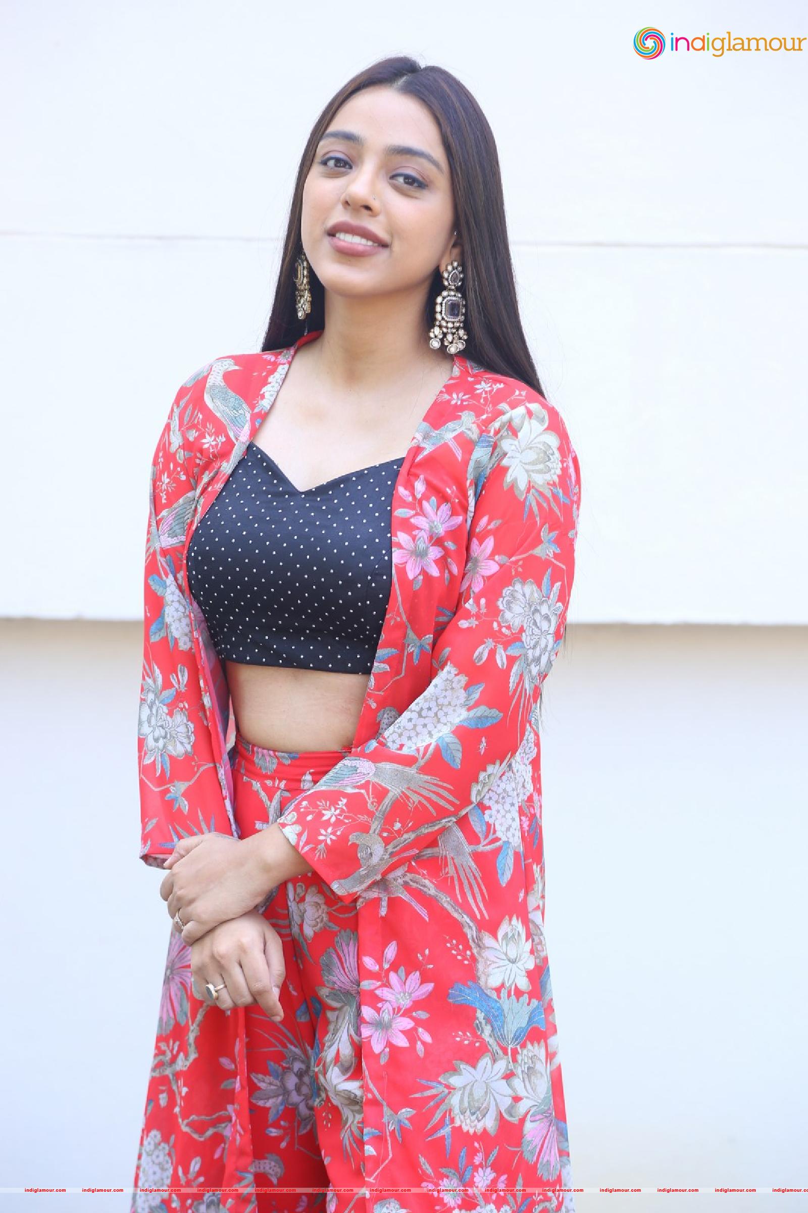 Deviyani Sharma Actress hd photo