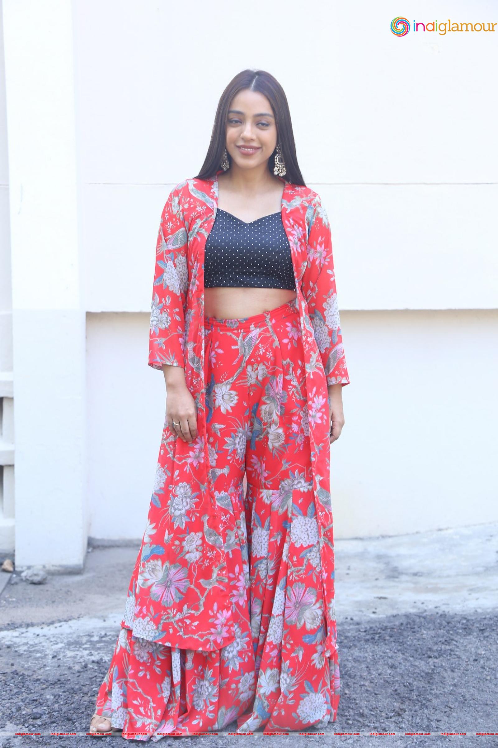 Deviyani Sharma Actress hd photo