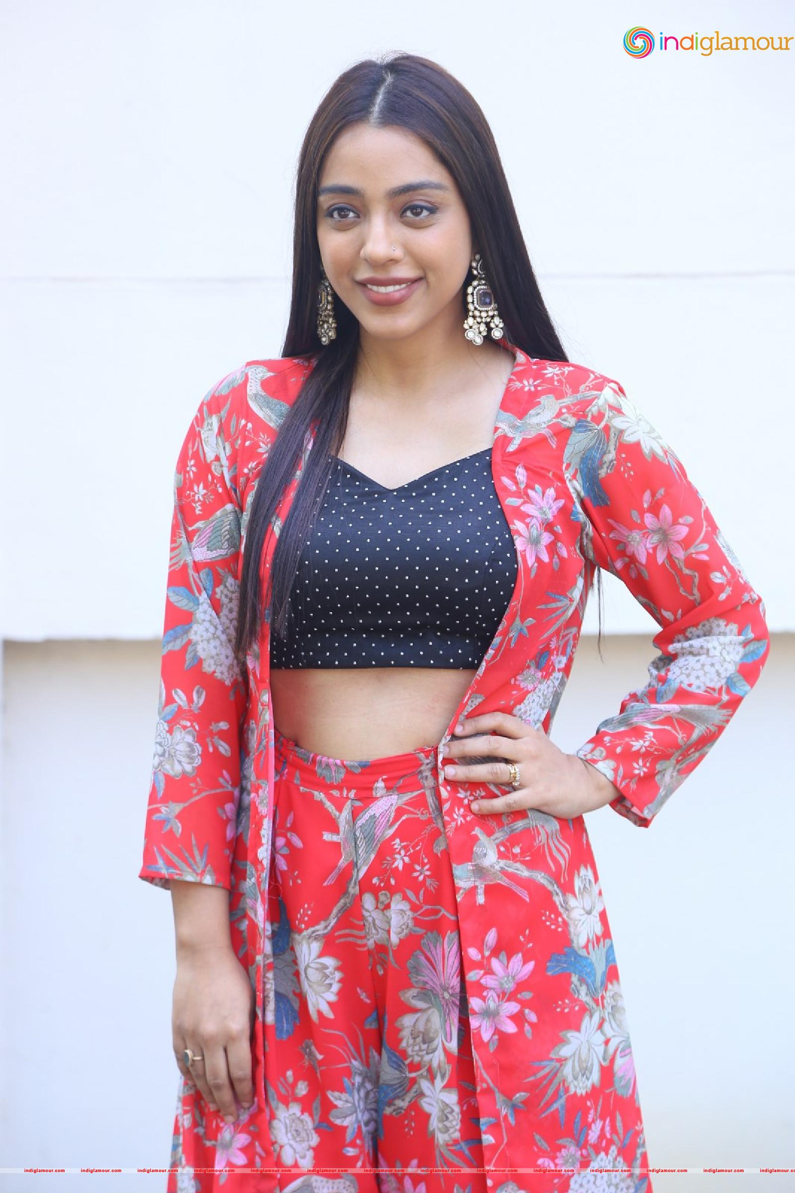 Deviyani Sharma Actress hd photo