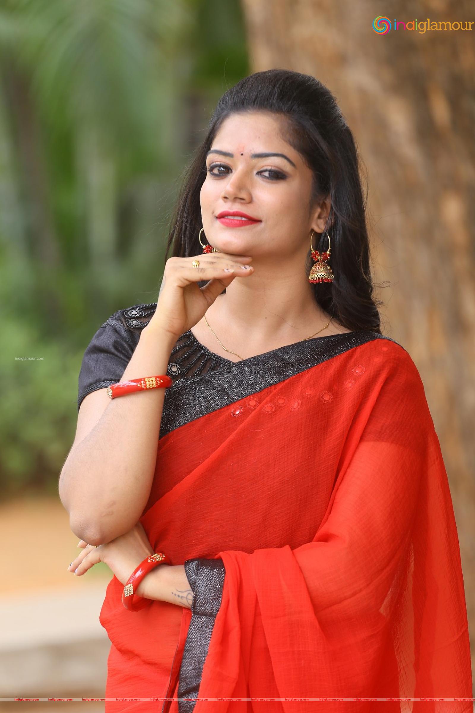 Srujana Actress hd photo
