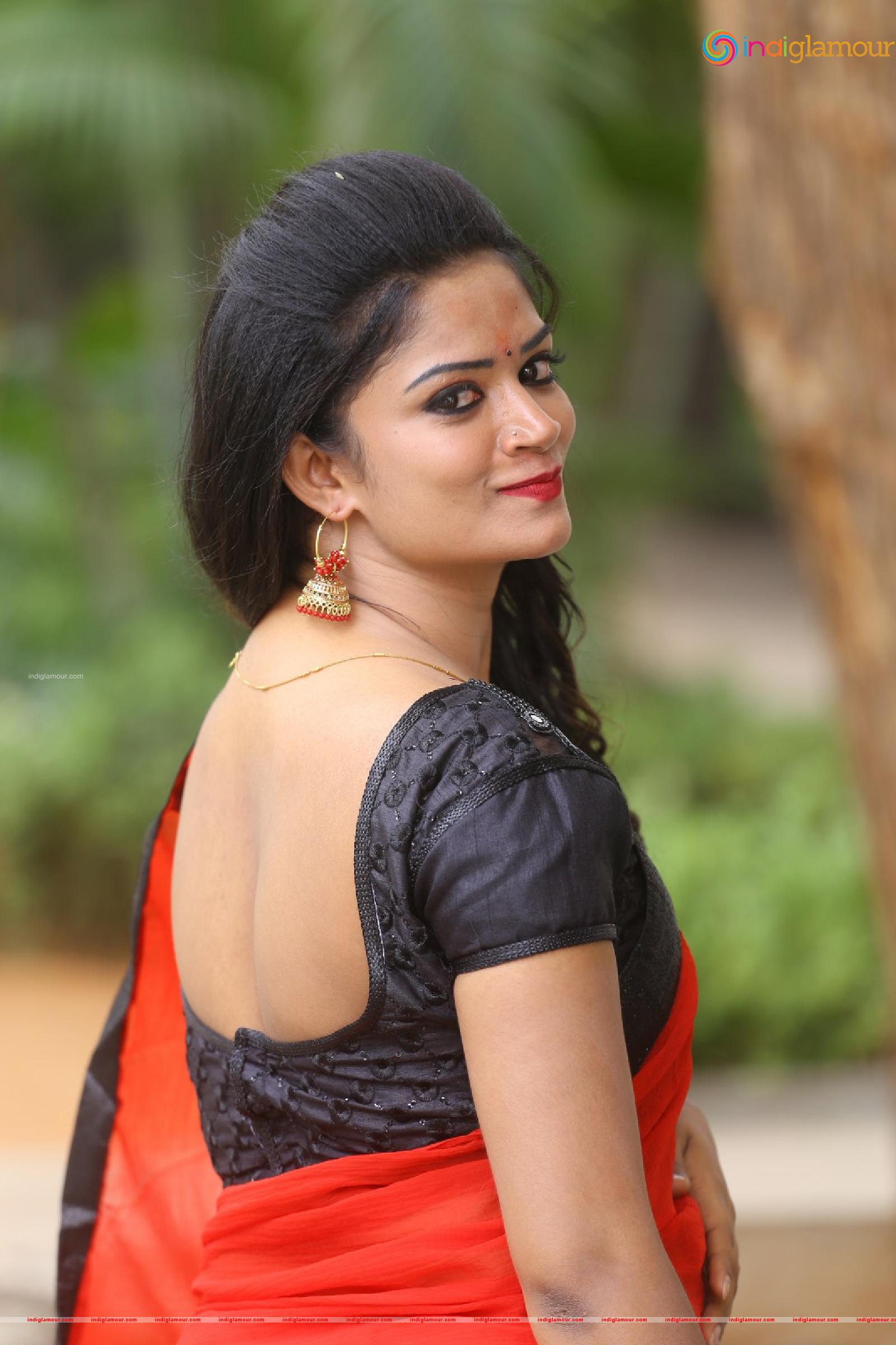 Srujana Actress hd photo