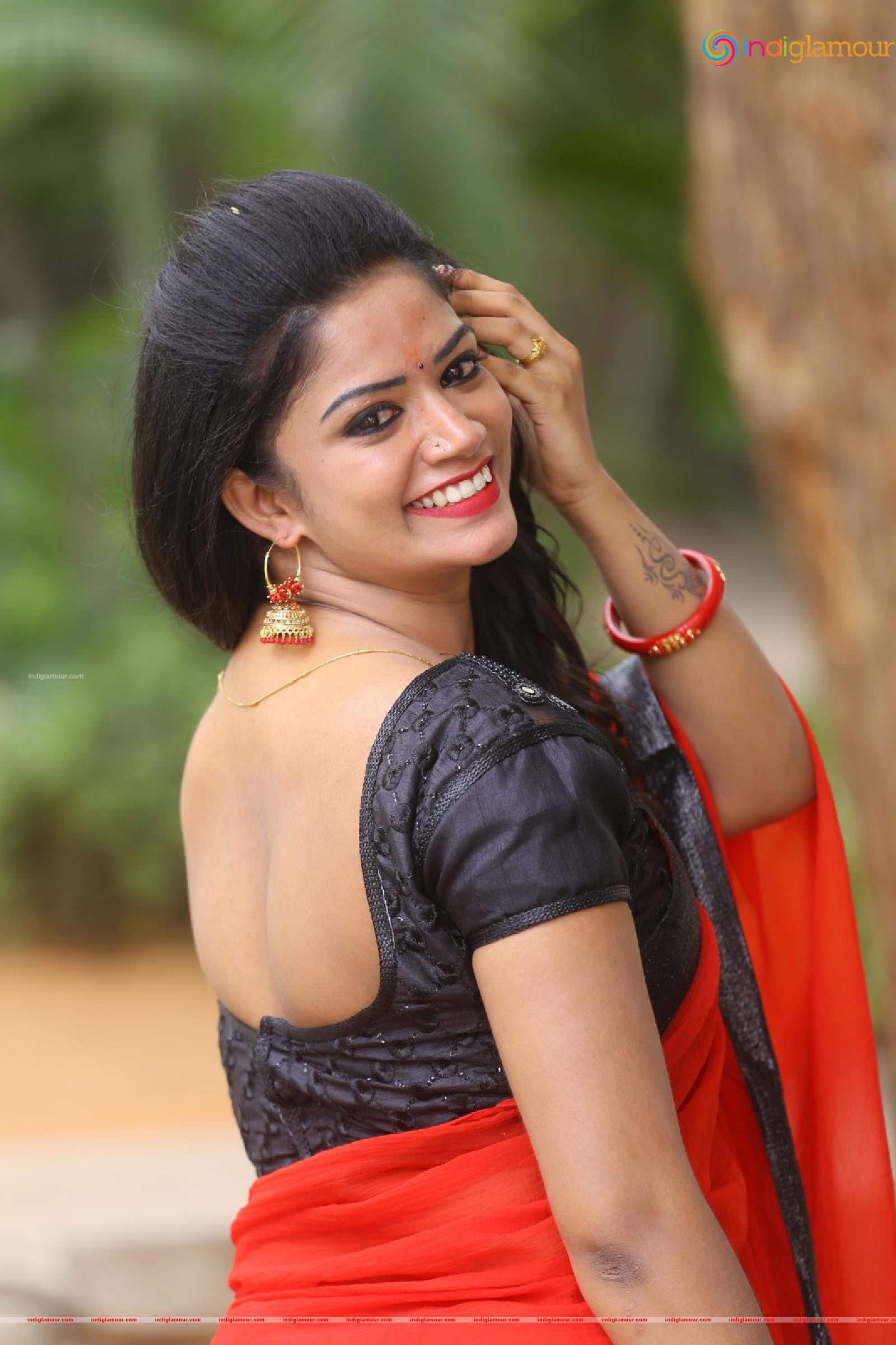 Srujana Actress hd photo