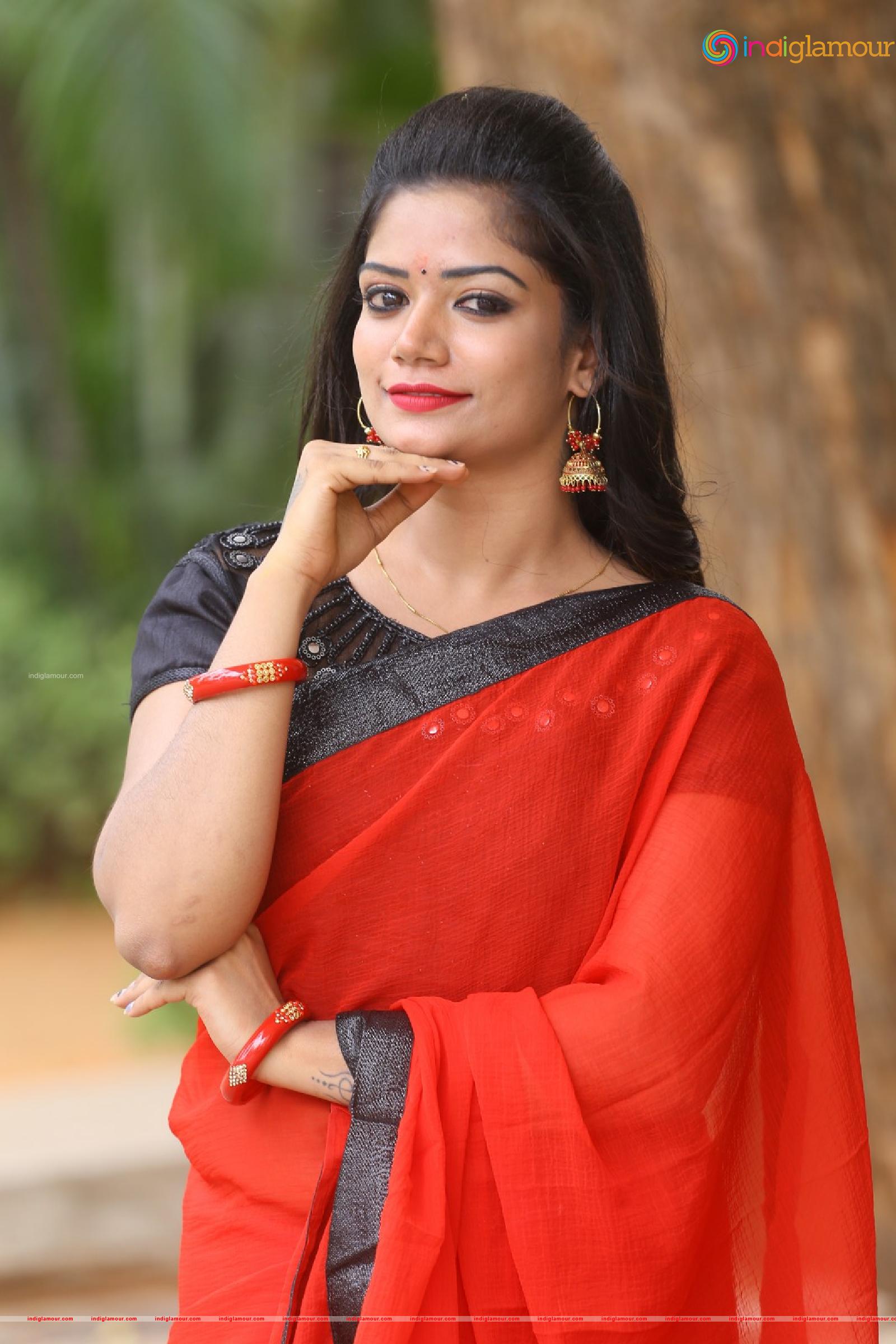 Srujana Actress hd photo