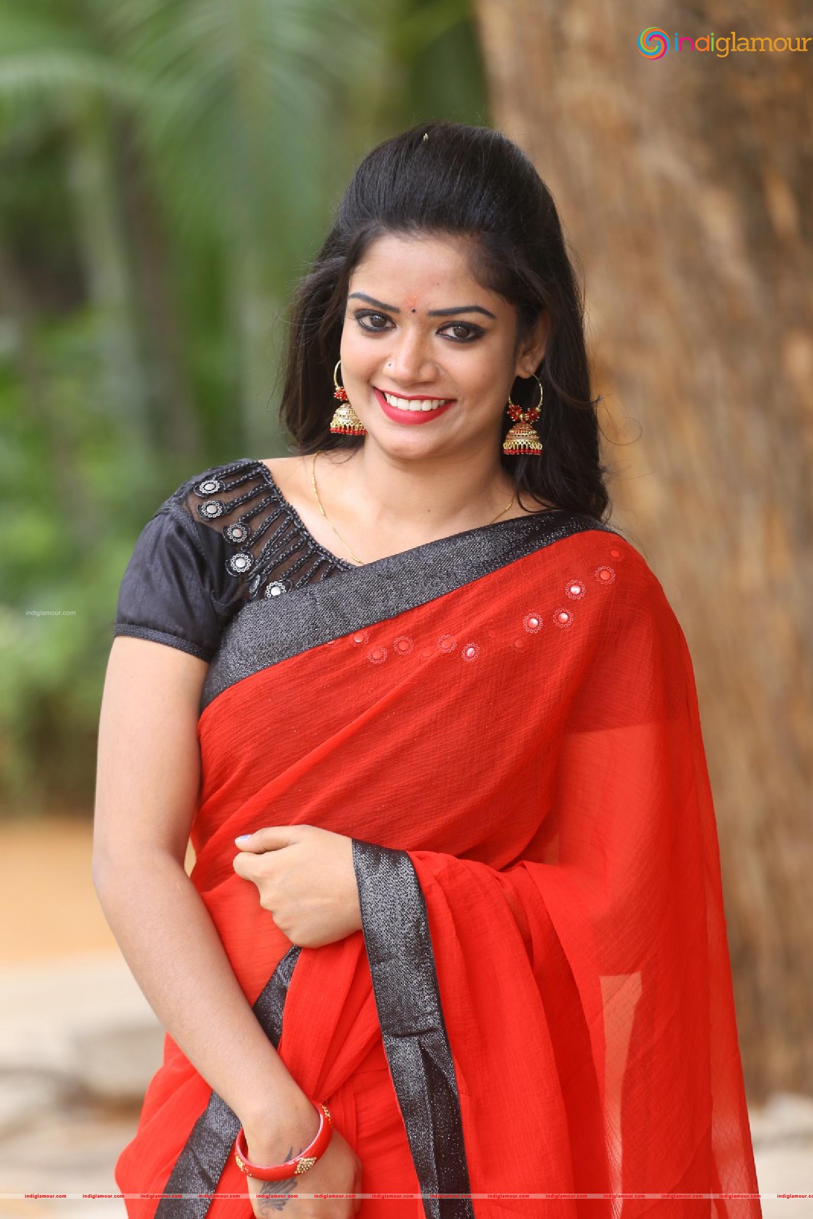 Srujana Actress hd photo