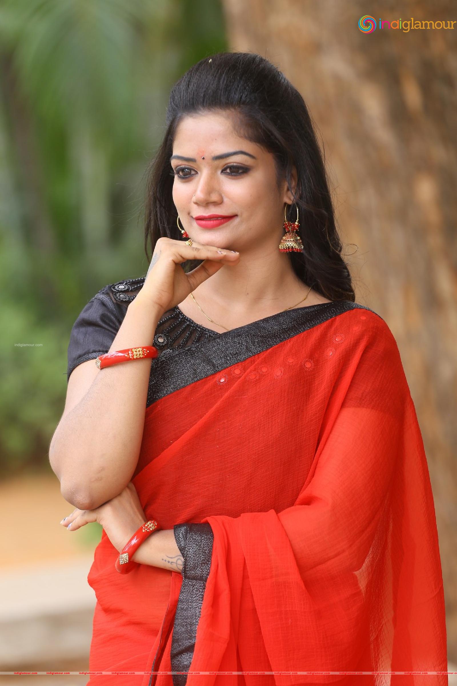 Srujana Actress hd photo