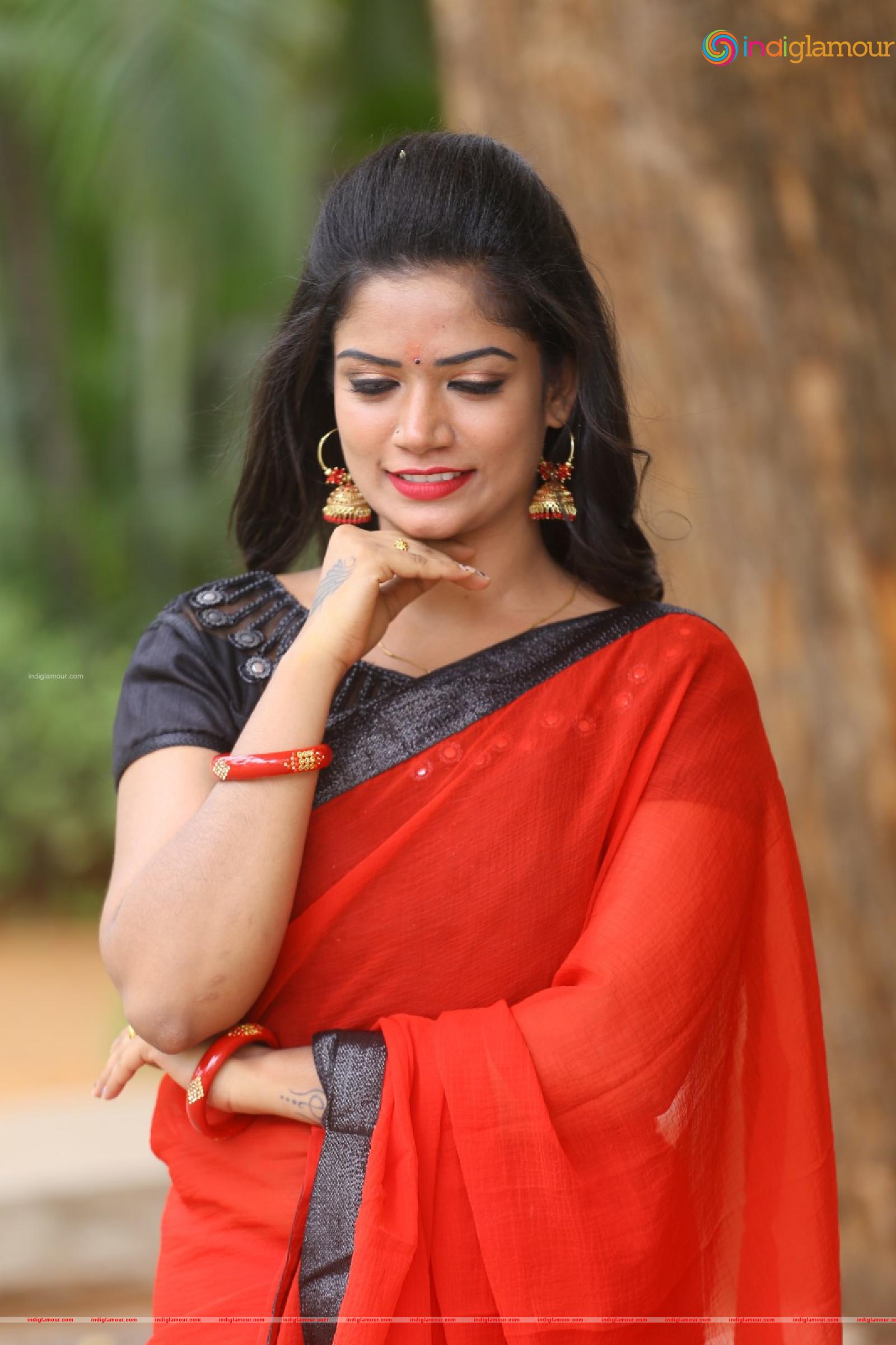 Srujana Actress hd photo