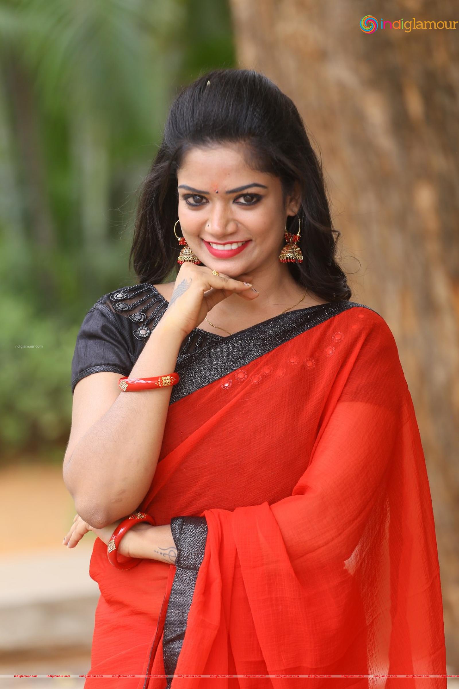 Srujana Actress hd photo