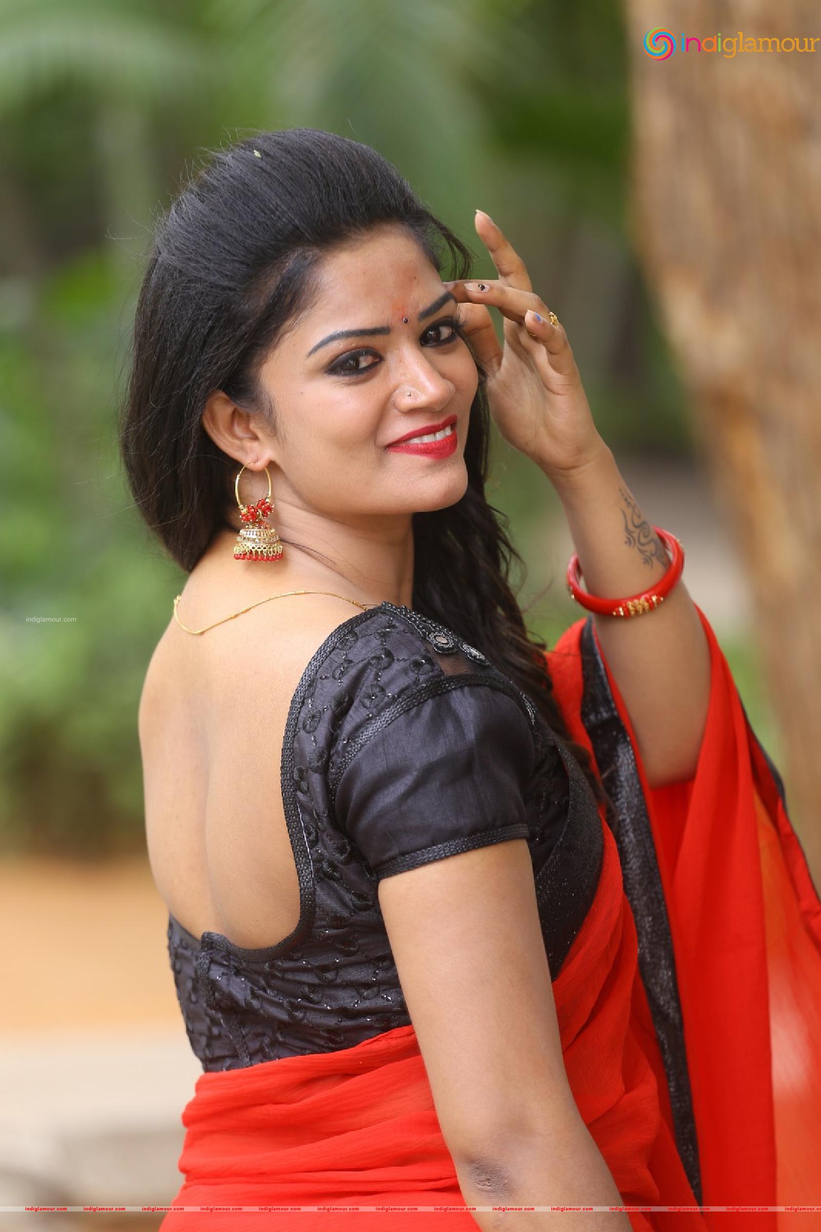 Srujana Actress hd photo