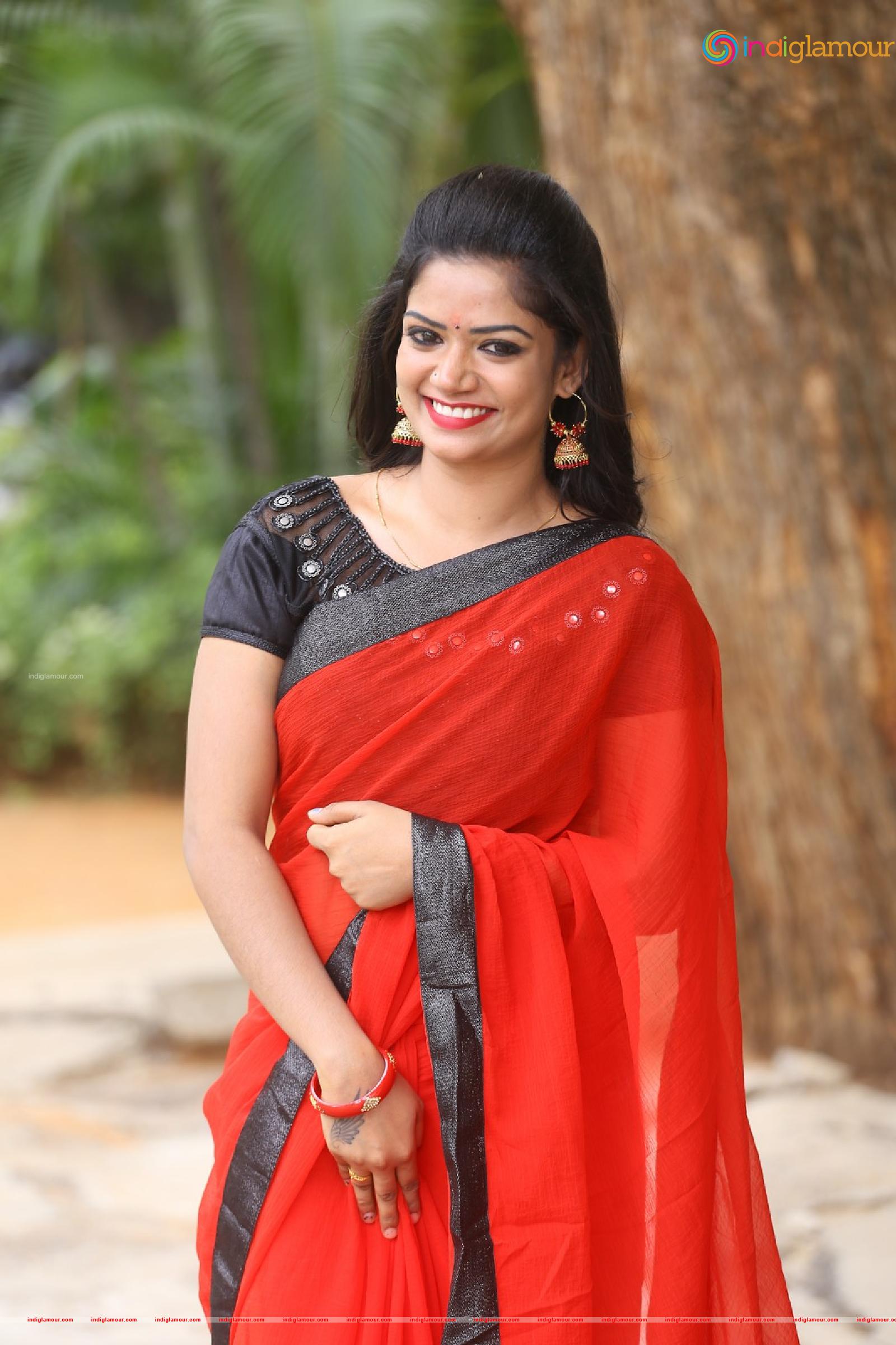 Srujana Actress hd photo