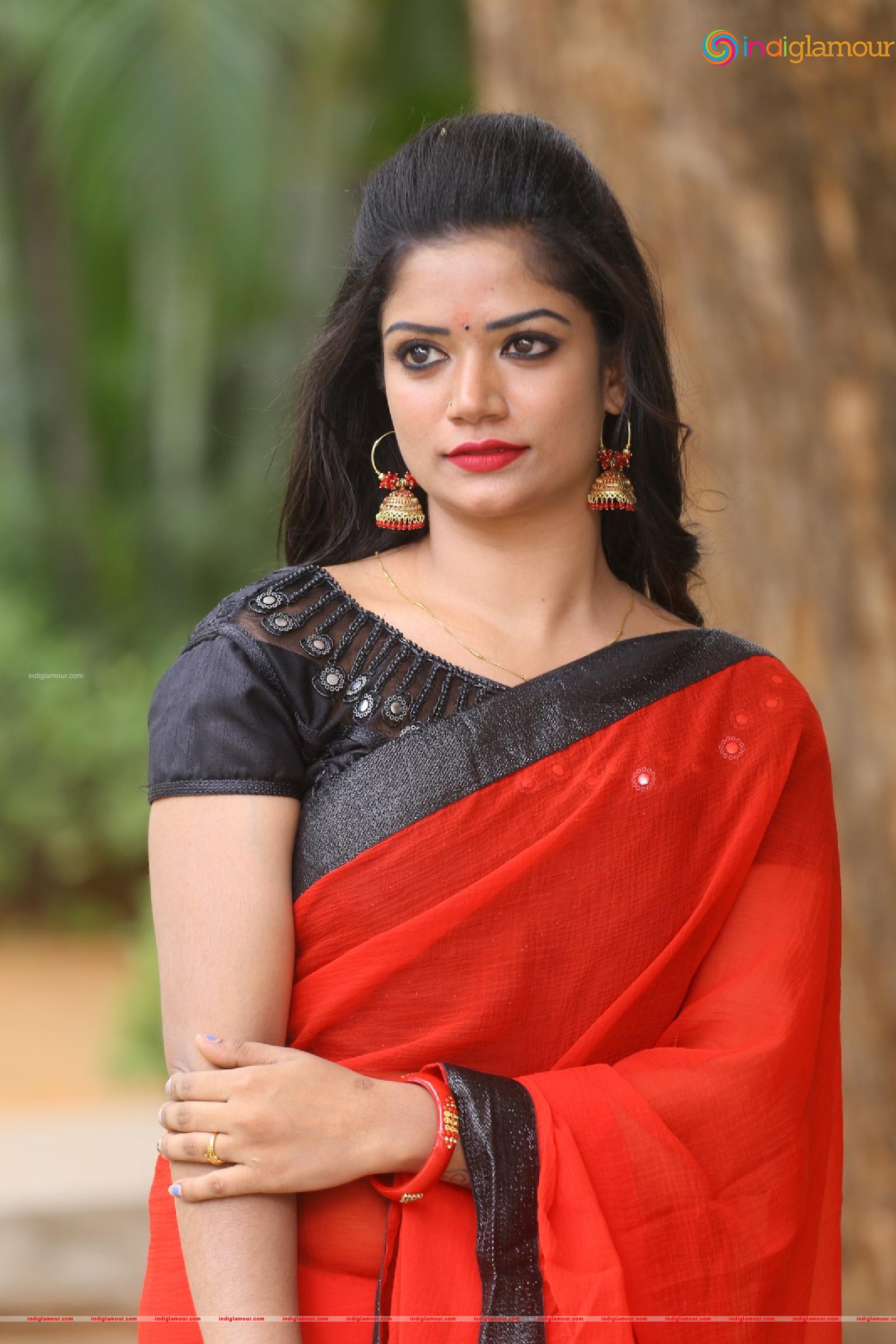 Srujana Actress hd photo