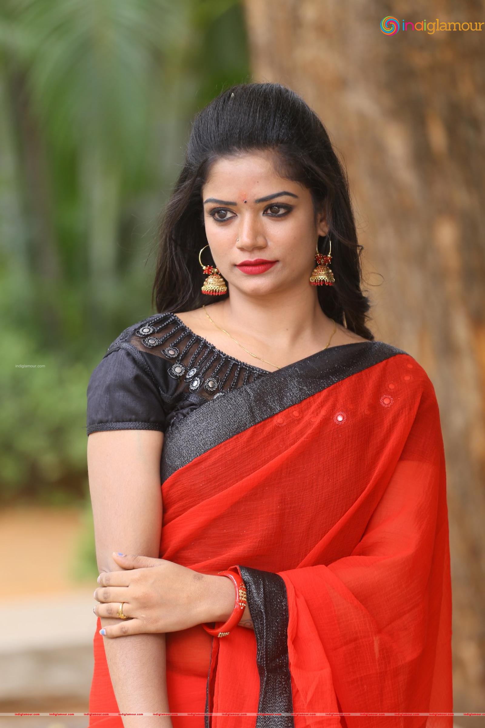 Srujana Actress hd photo