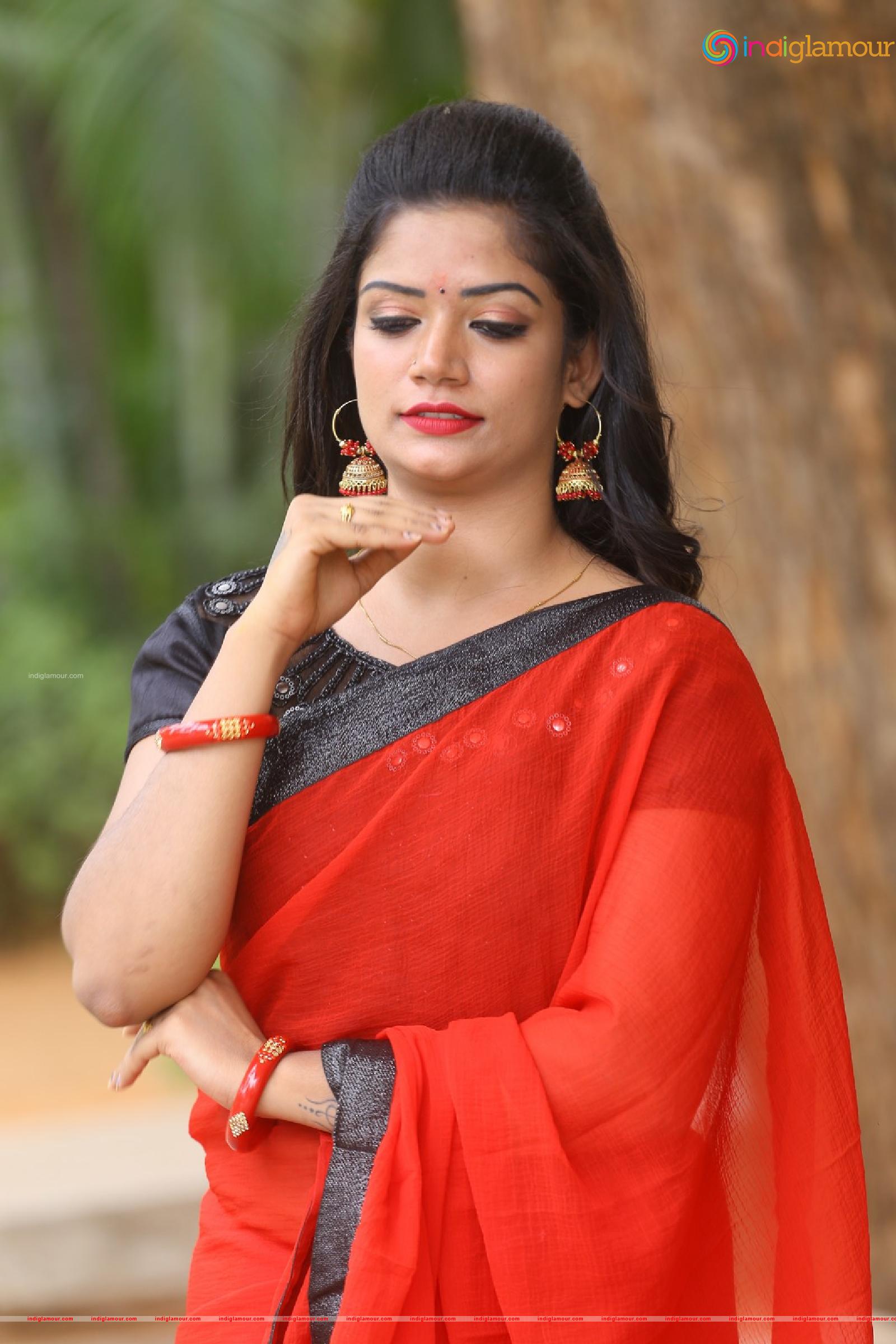 Srujana Actress hd photo
