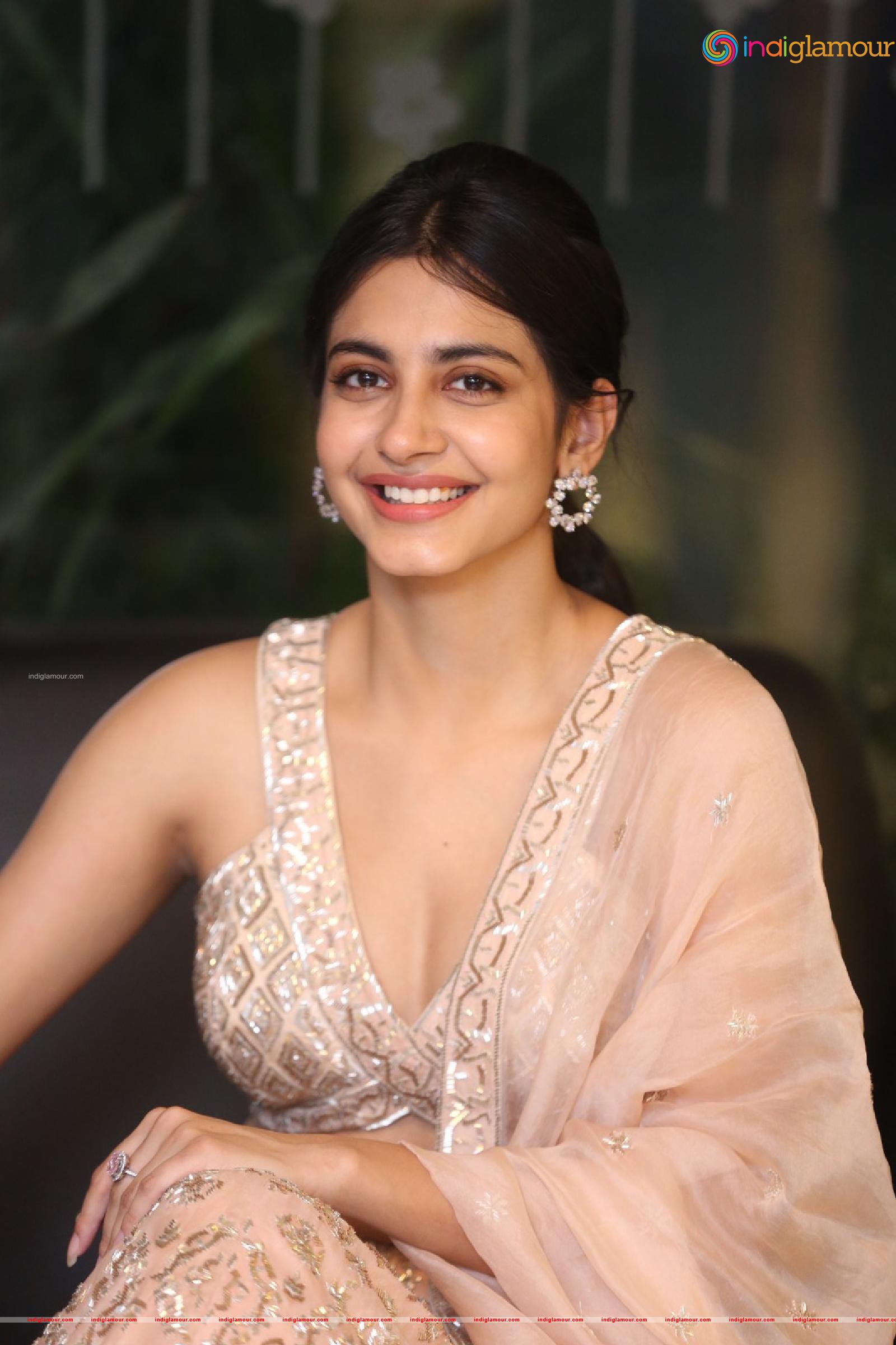 Pragati Srivastava Actress hd photo