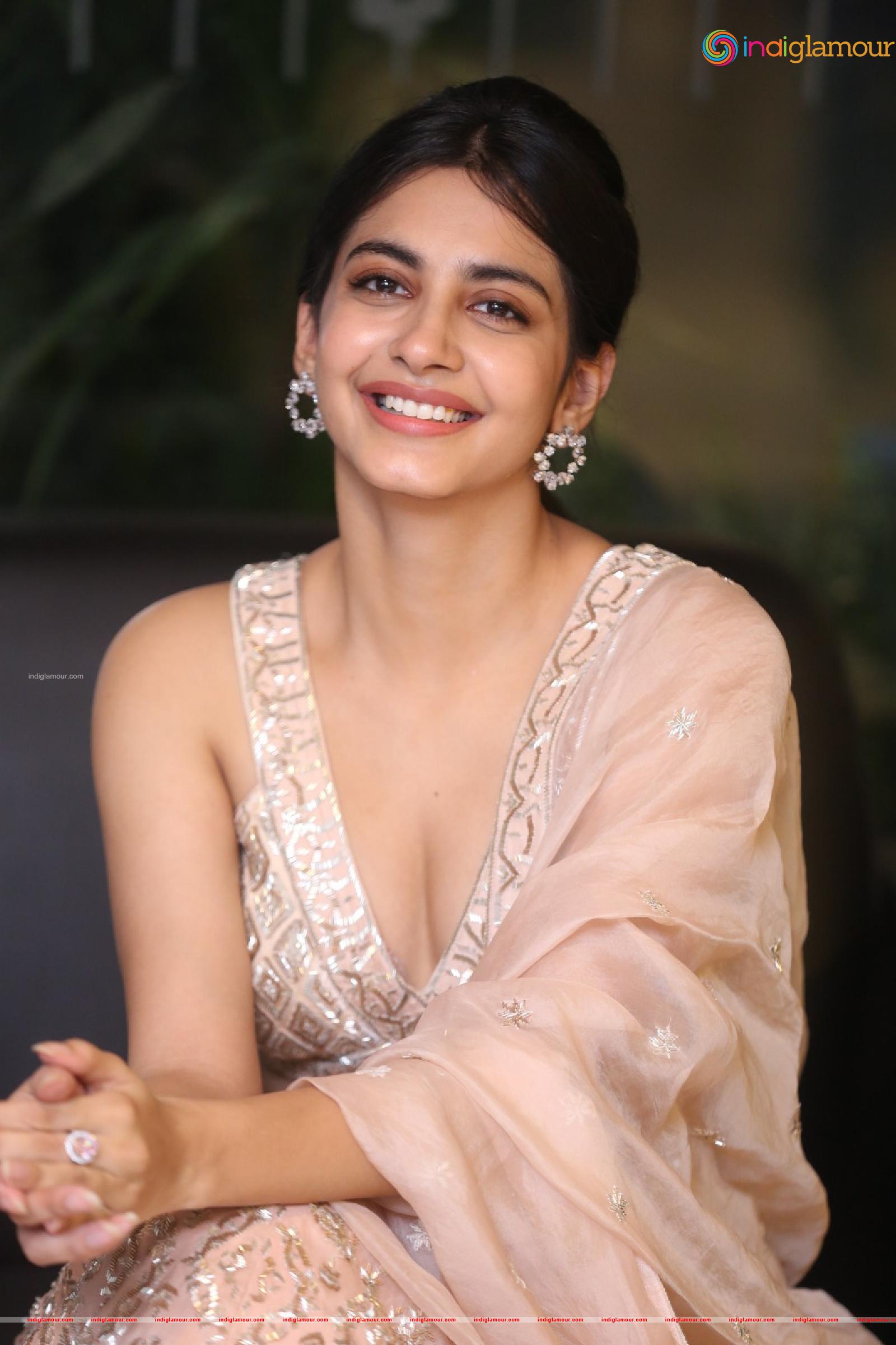 Pragati Srivastava Actress hd photo