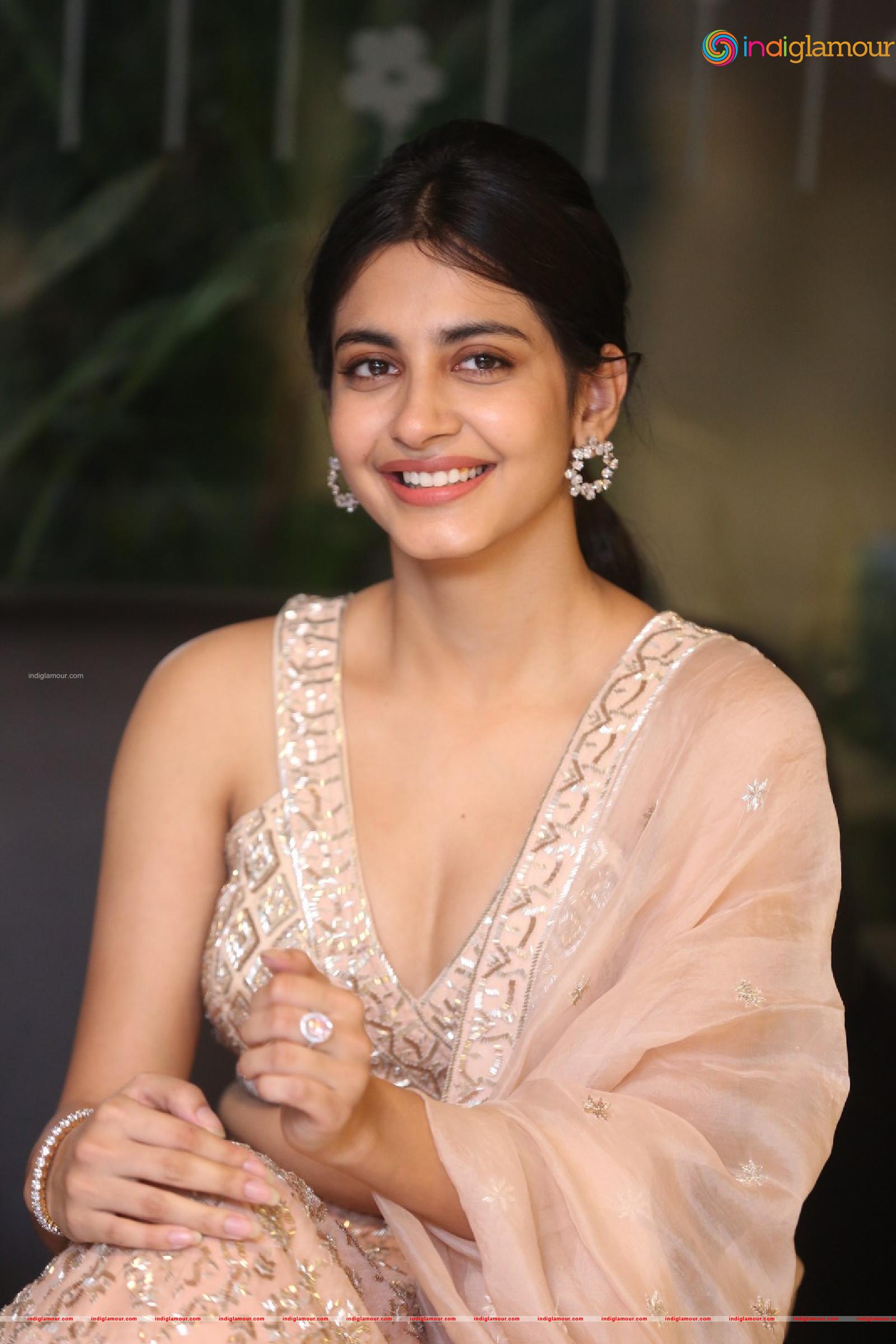 Pragati Srivastava Actress hd photo