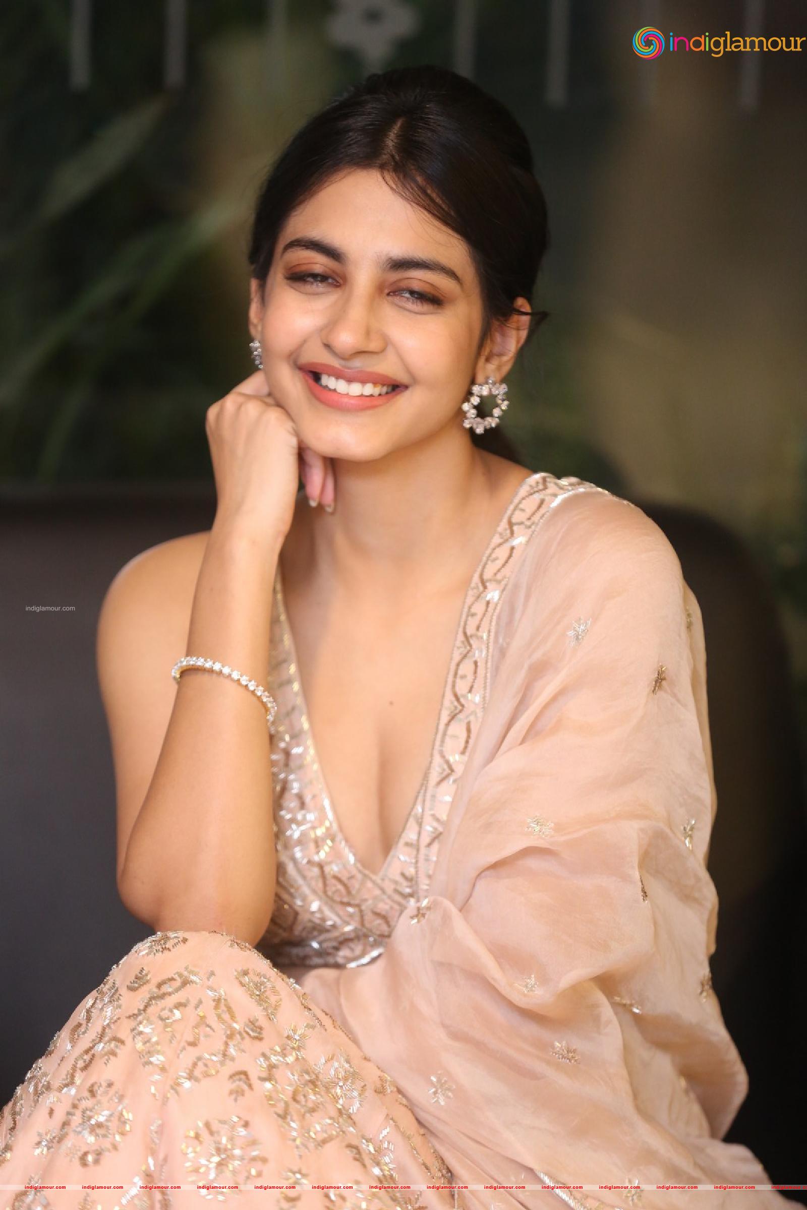 Pragati Srivastava Actress hd photo
