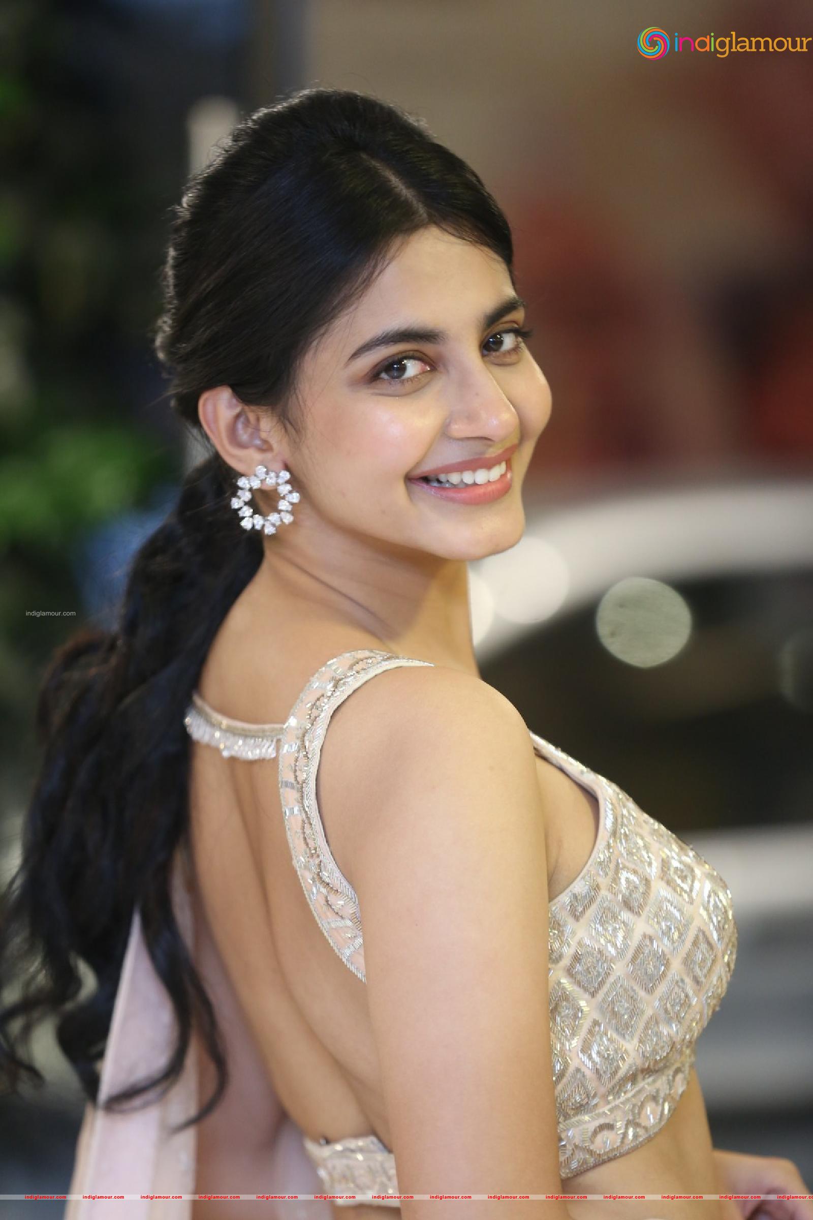 Pragati Srivastava Actress hd photo