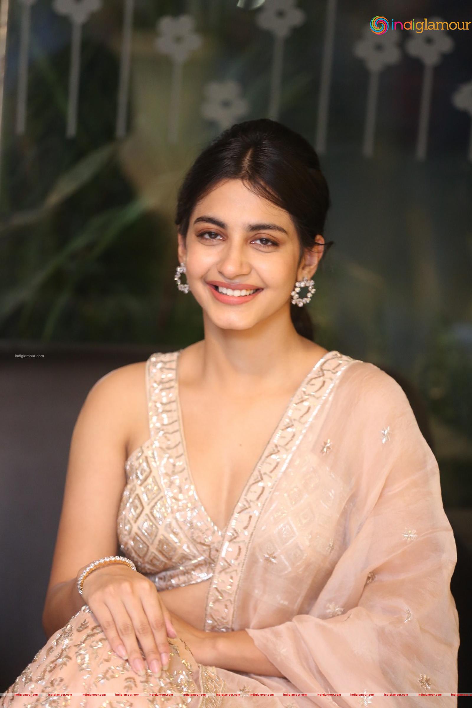 Pragati Srivastava Actress hd photo