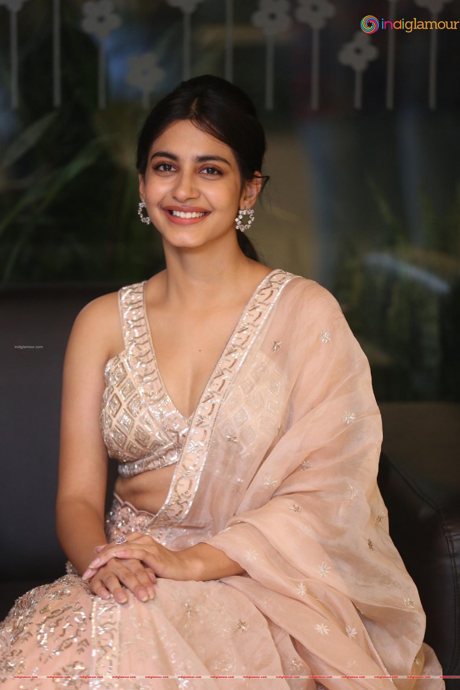 Pragati Srivastava Actress hd photo