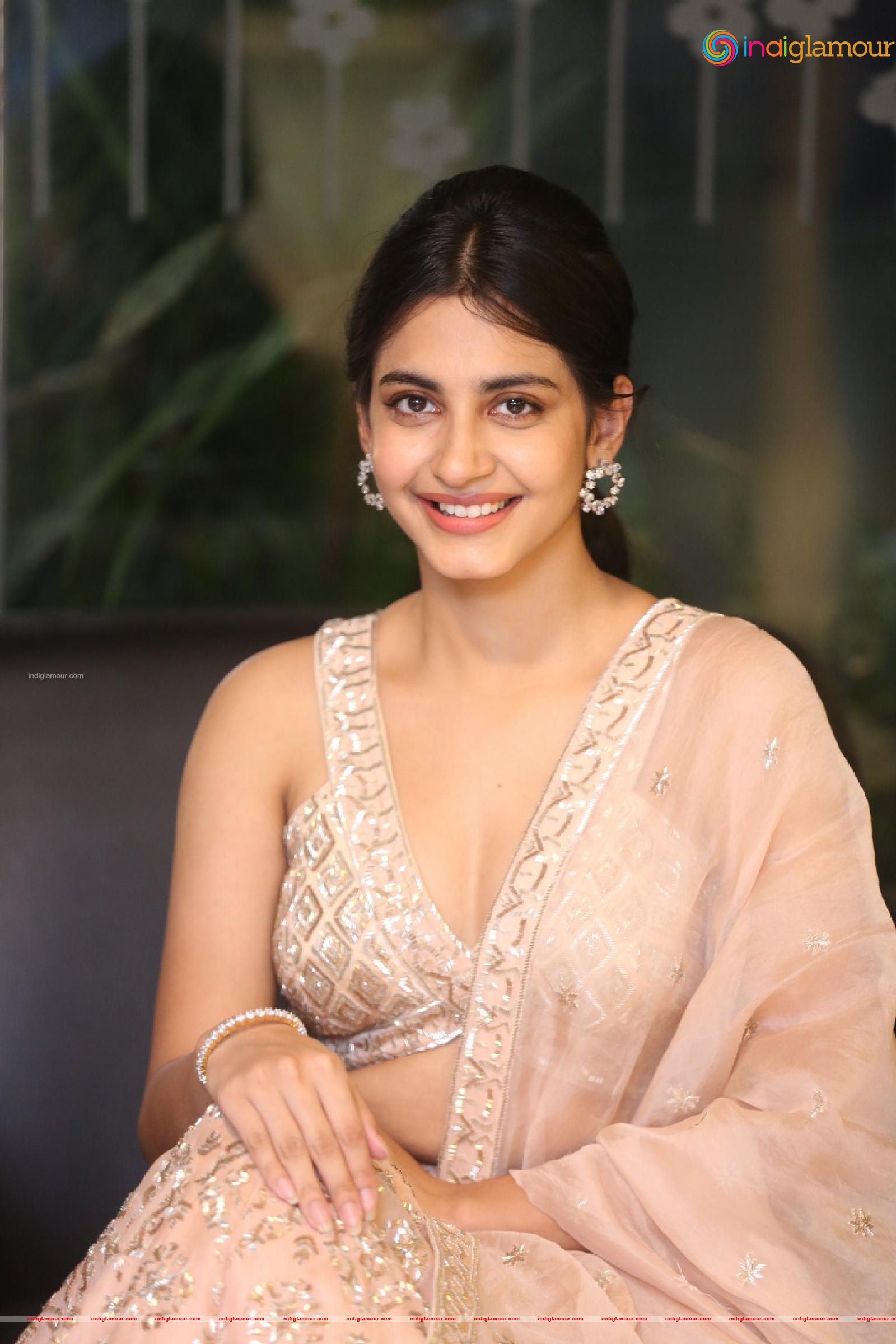 Pragati Srivastava Actress hd photo