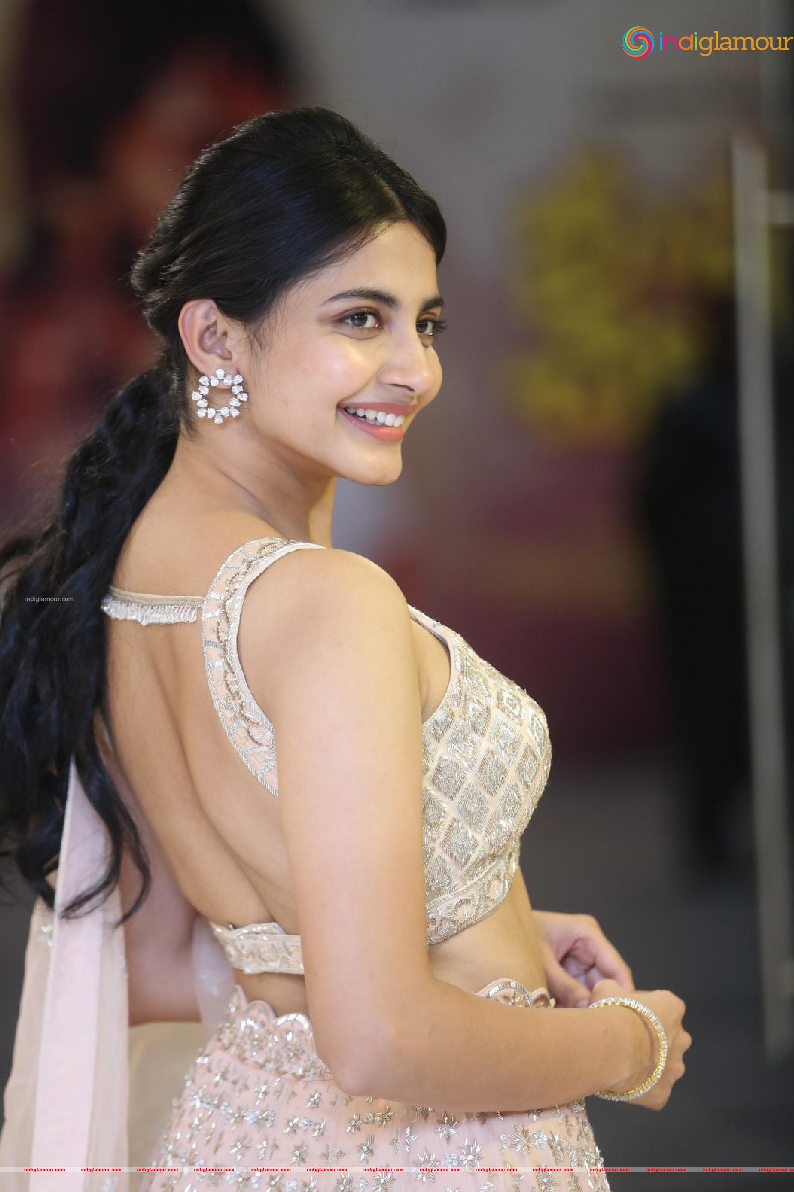 Pragati Srivastava Actress hd photo