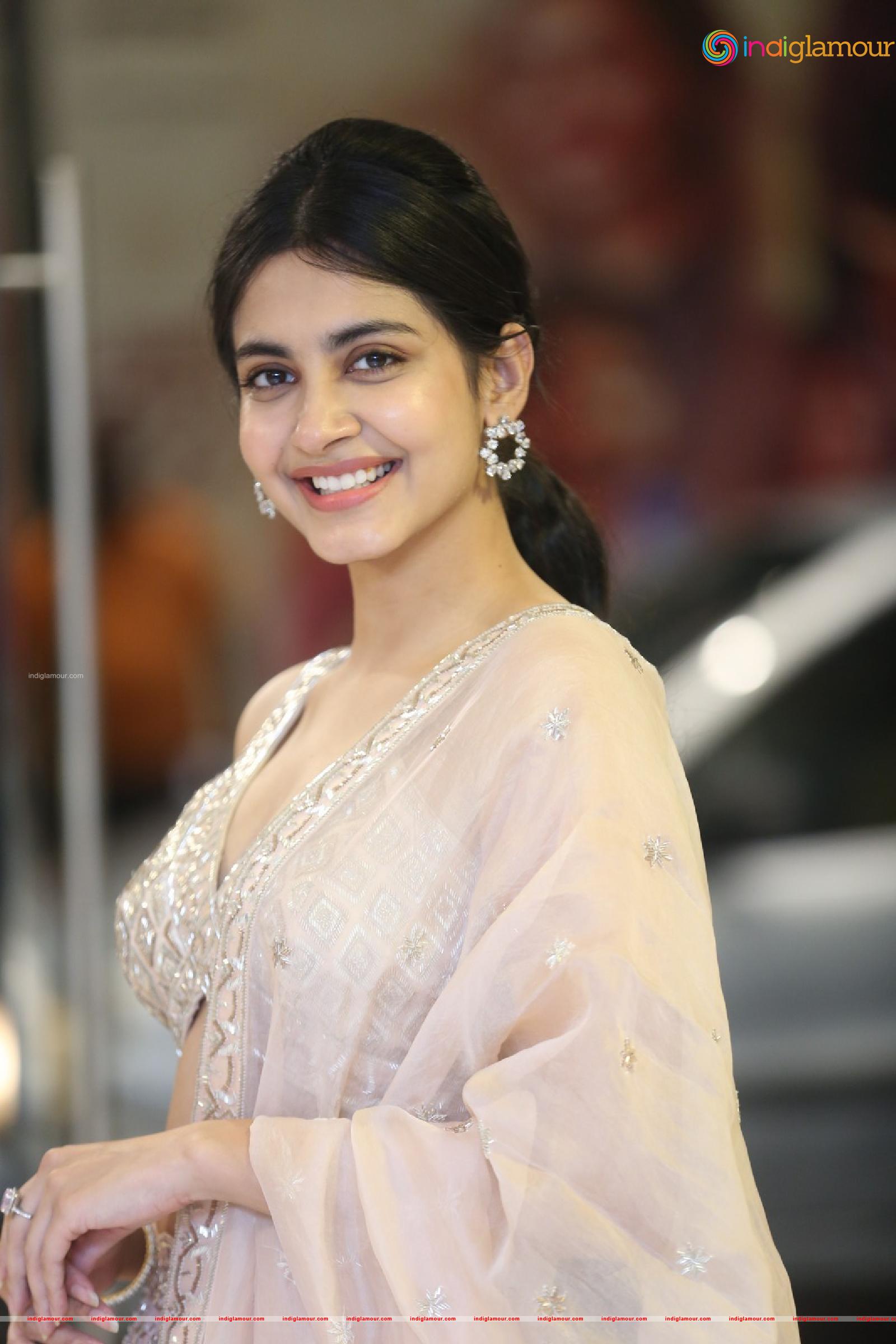 Pragati Srivastava Actress hd photo