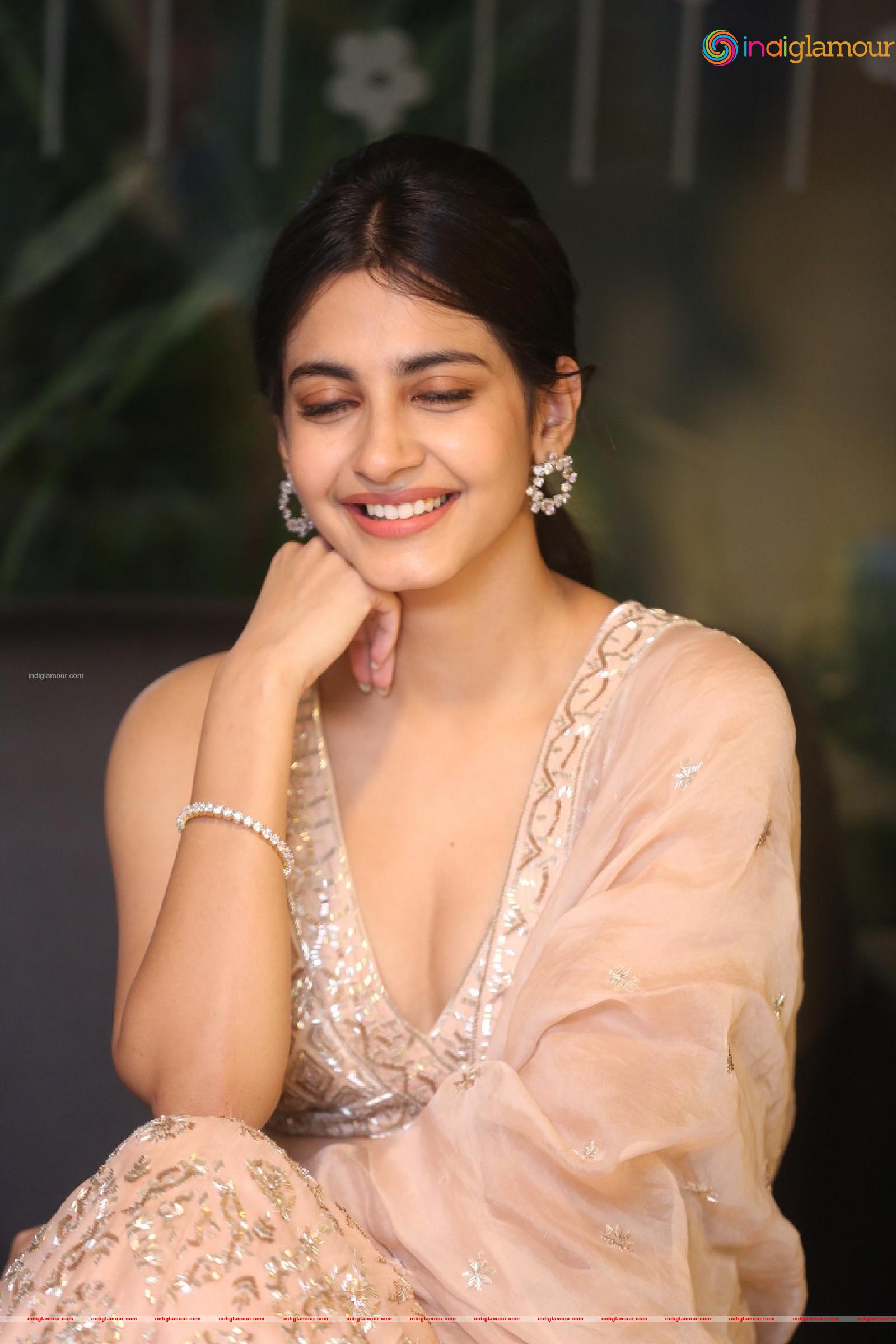 Pragati Srivastava Actress hd photo