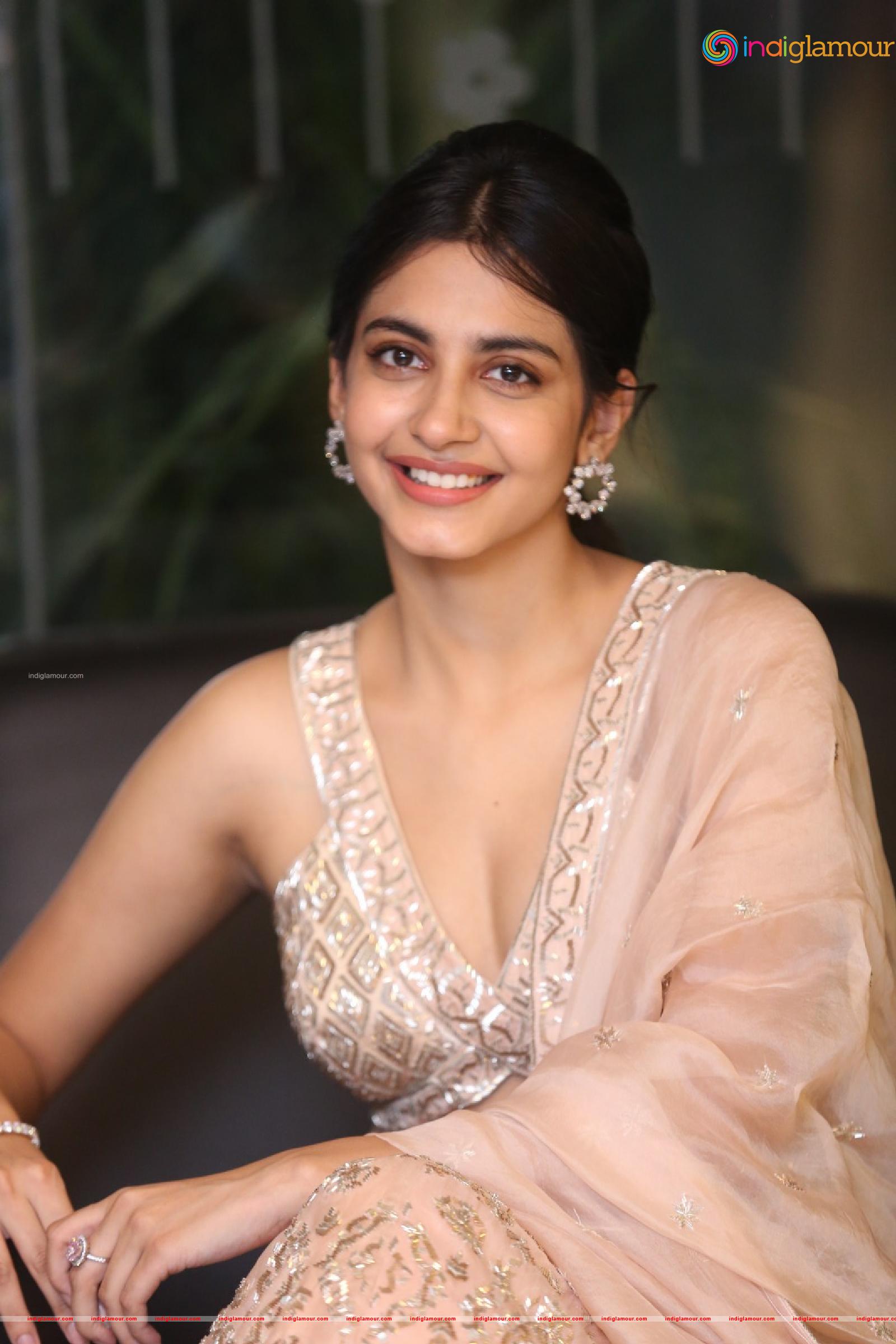 Pragati Srivastava Actress hd photo