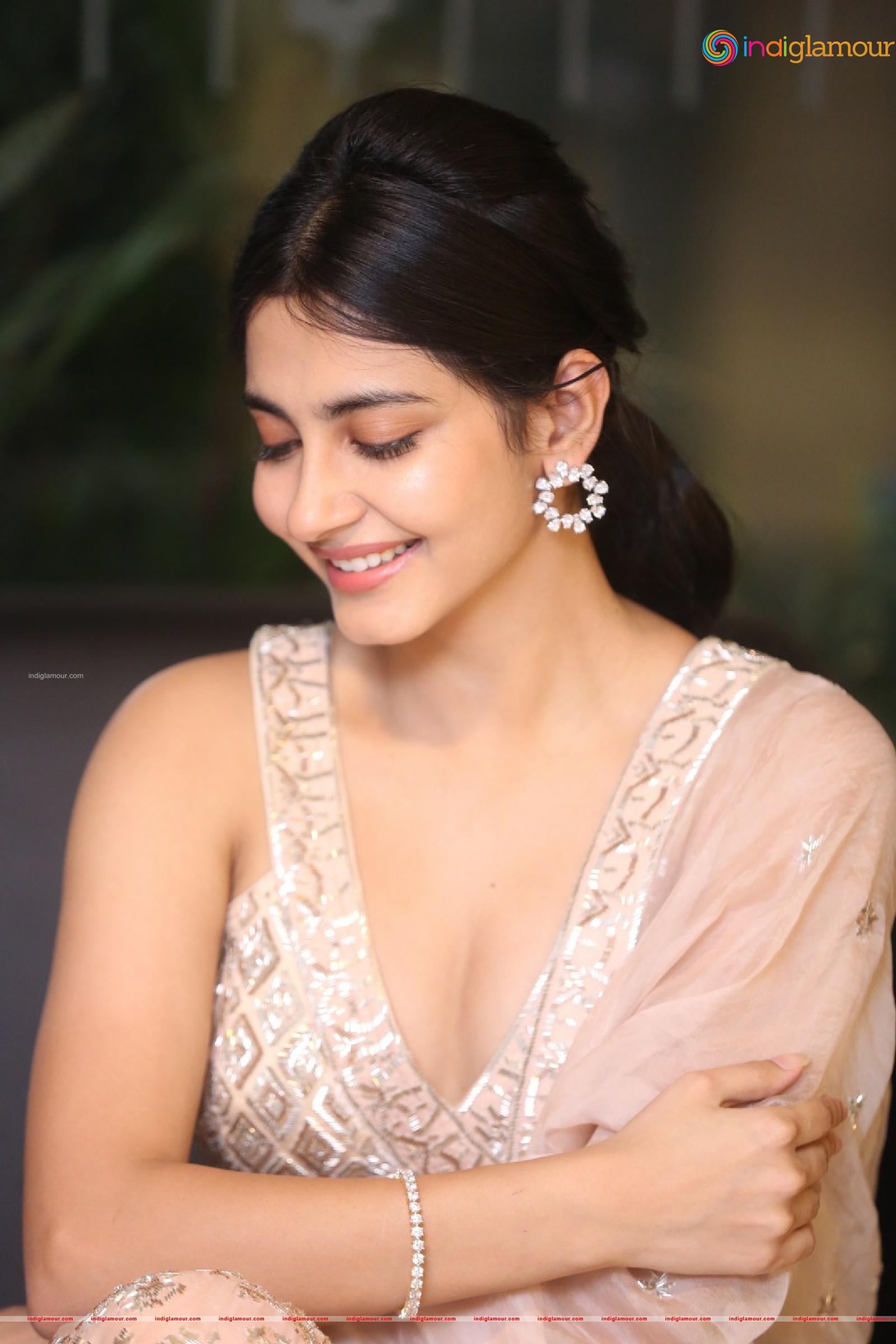Pragati Srivastava Actress hd photo