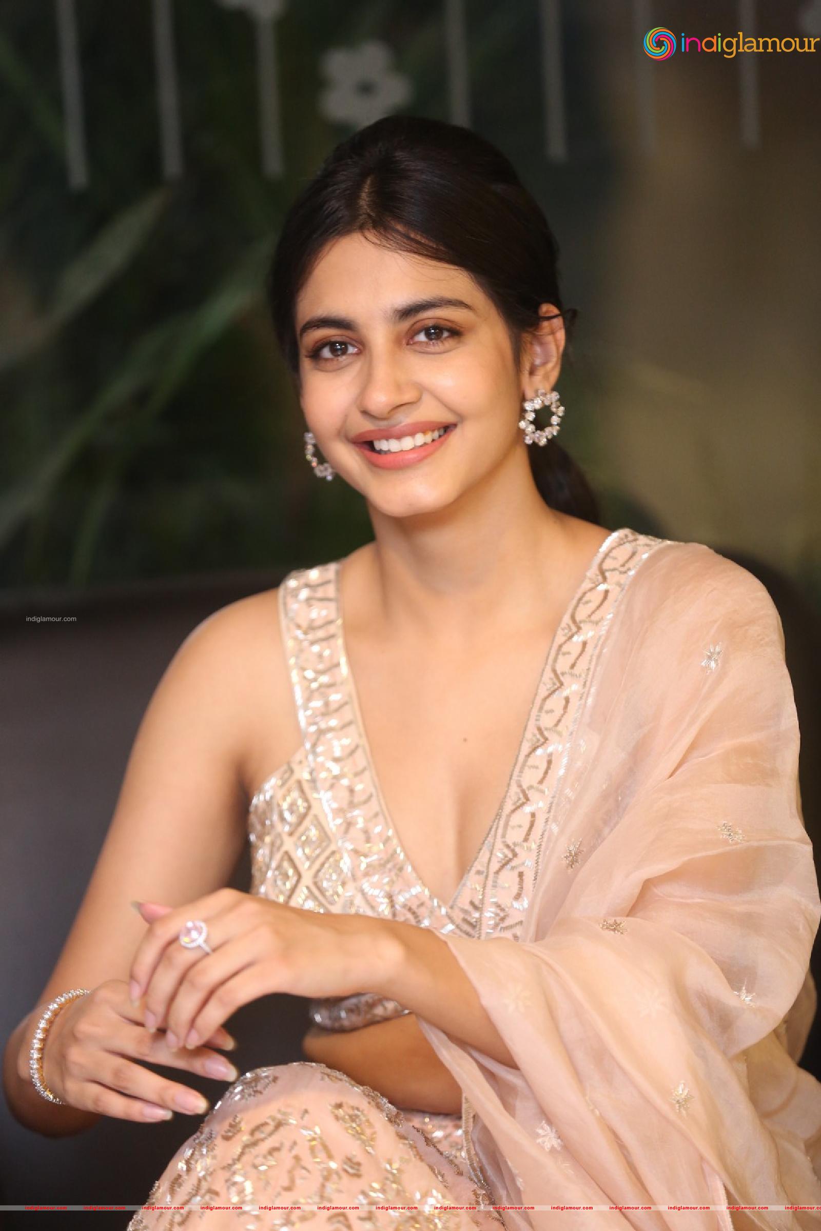 Pragati Srivastava Actress hd photo