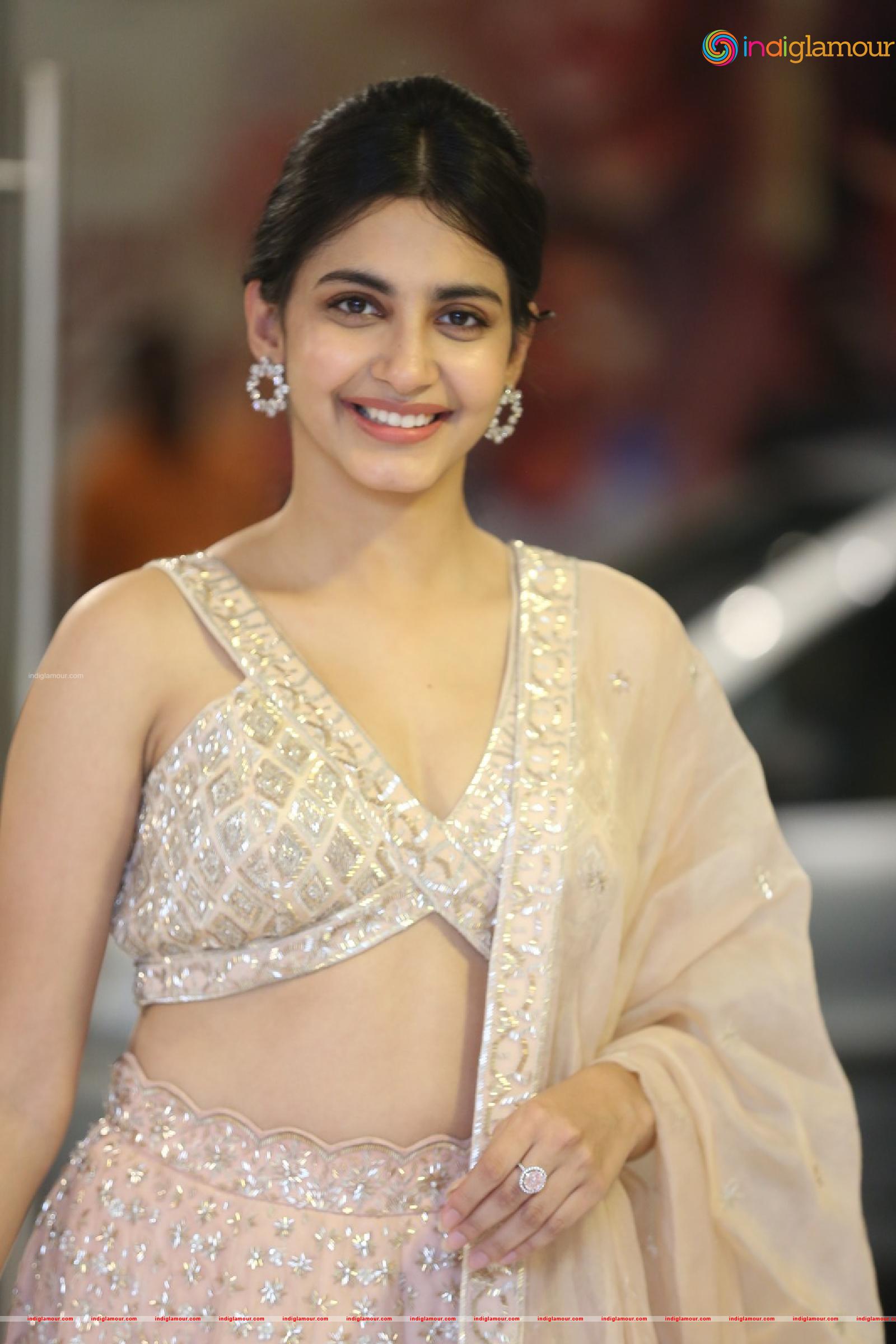 Pragati Srivastava Actress hd photo