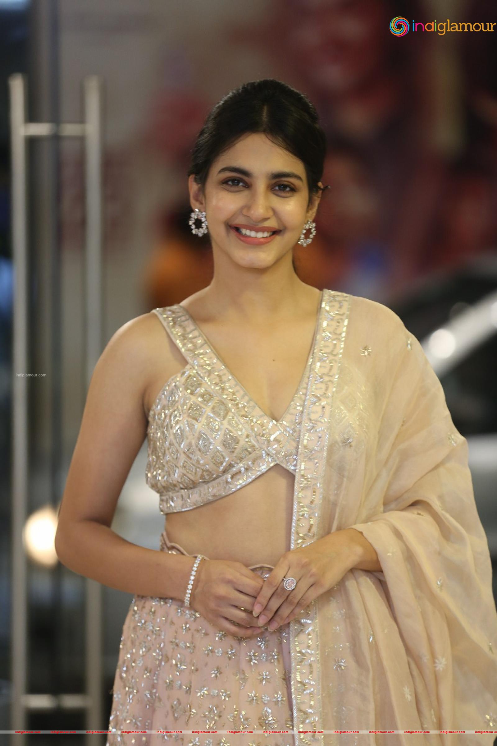 Pragati Srivastava Actress hd photo
