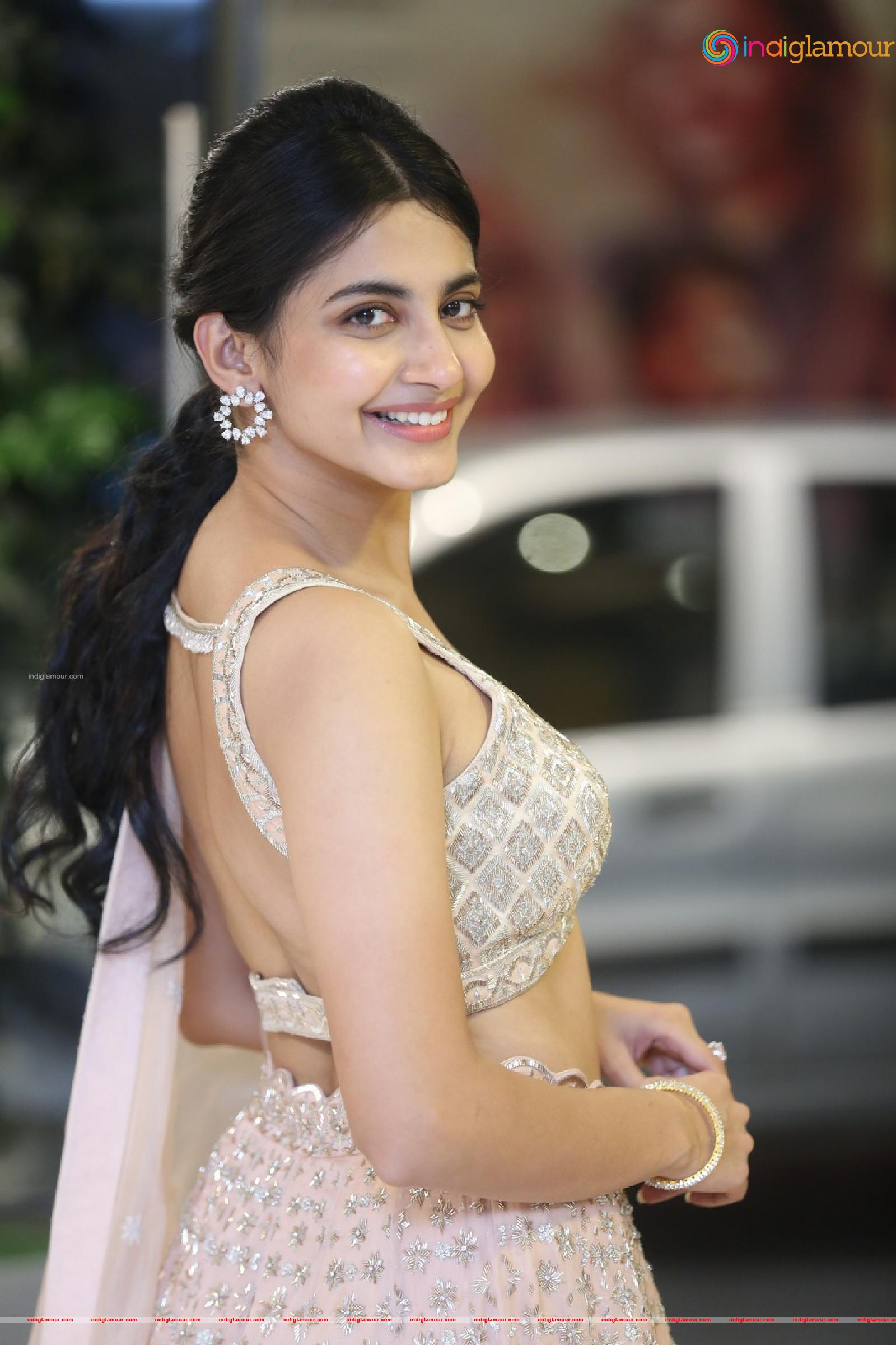 Pragati Srivastava Actress hd photo